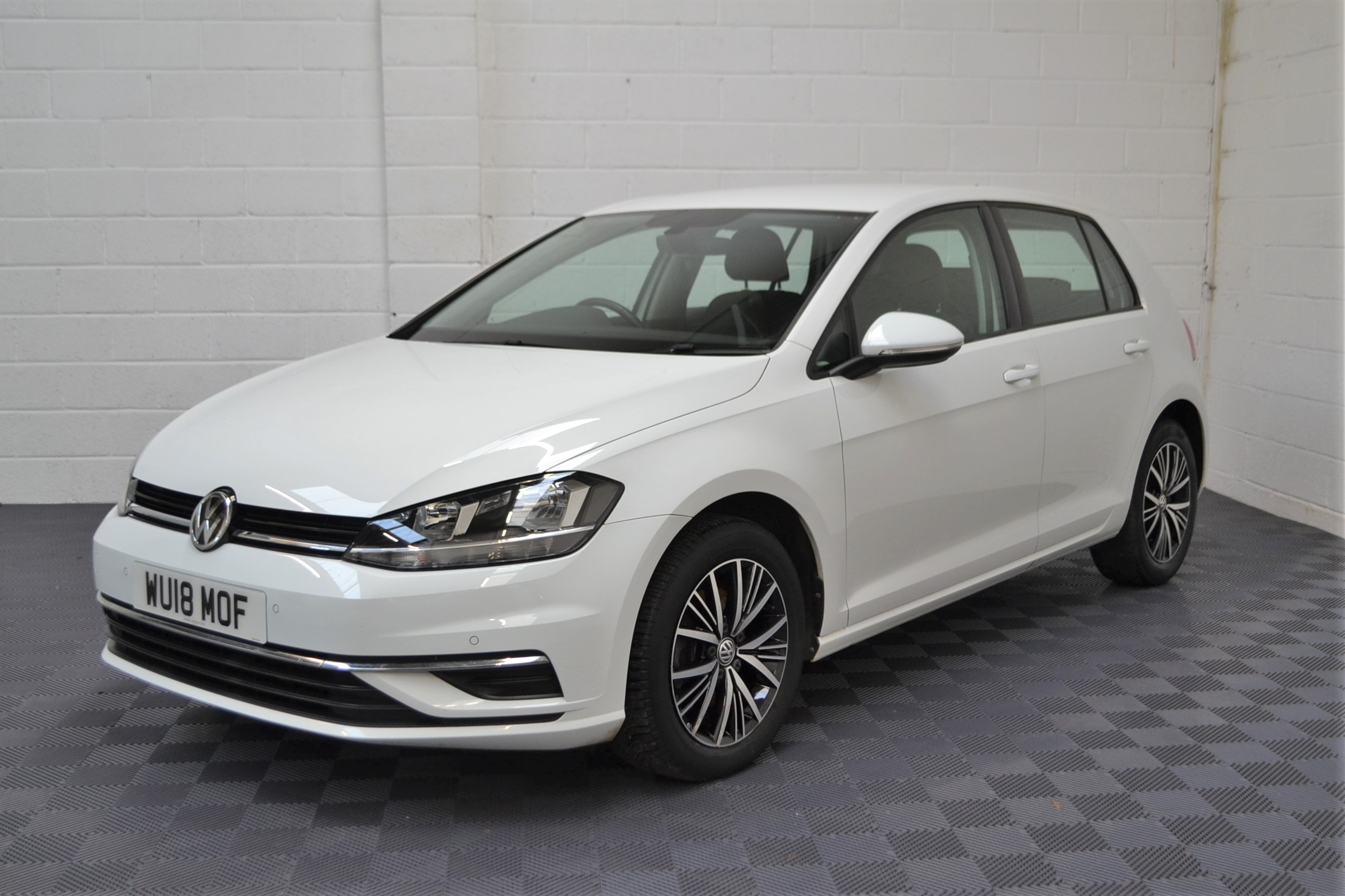 Used VW Golf 1.4 TSi For sale at MIchael Harraway Cars in Weston super Mare WU18 MOF 6