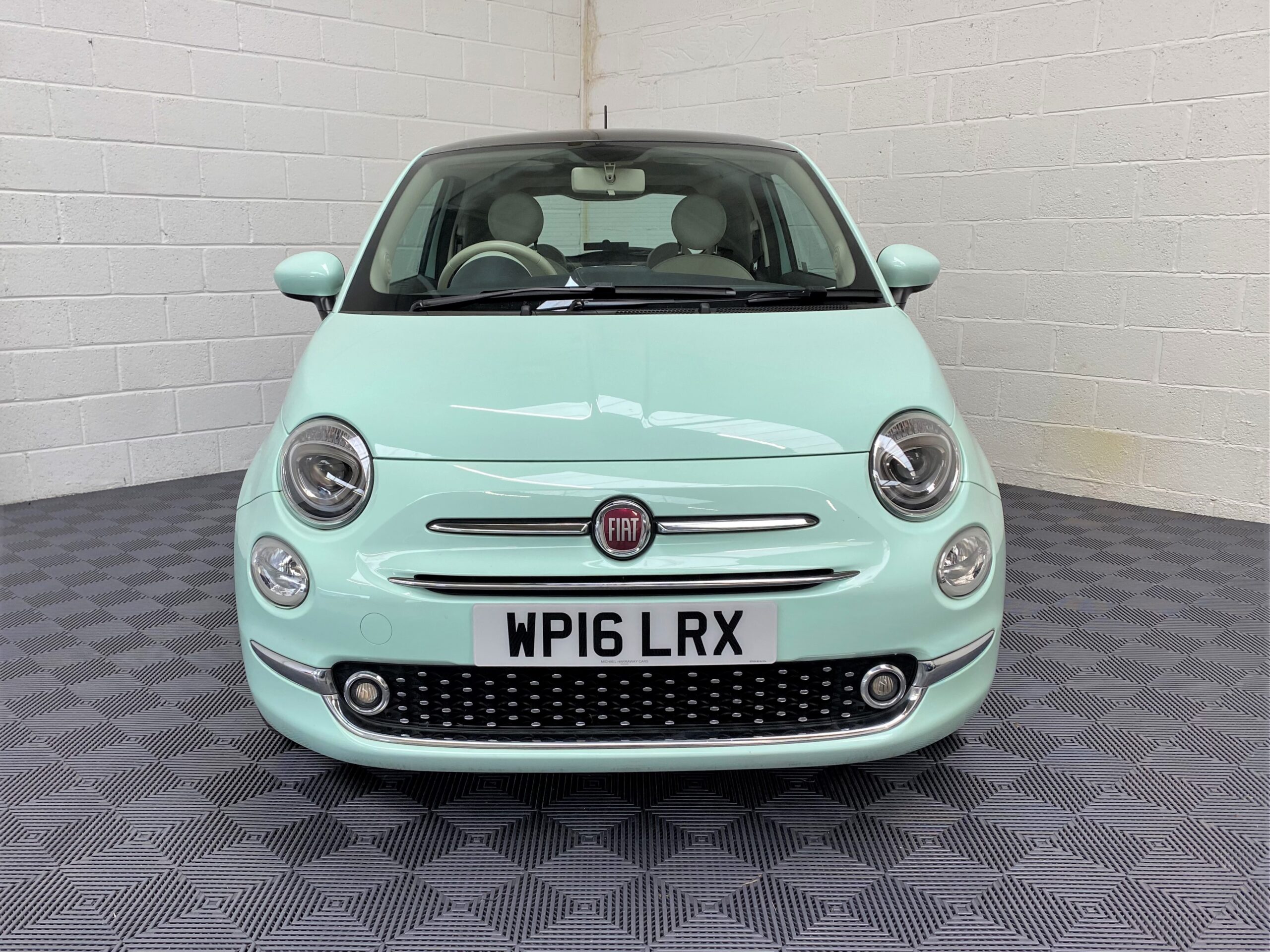 Fiat 500 Lounge in Smooth Mint Green For Sale at Michael Harraway Cars 21