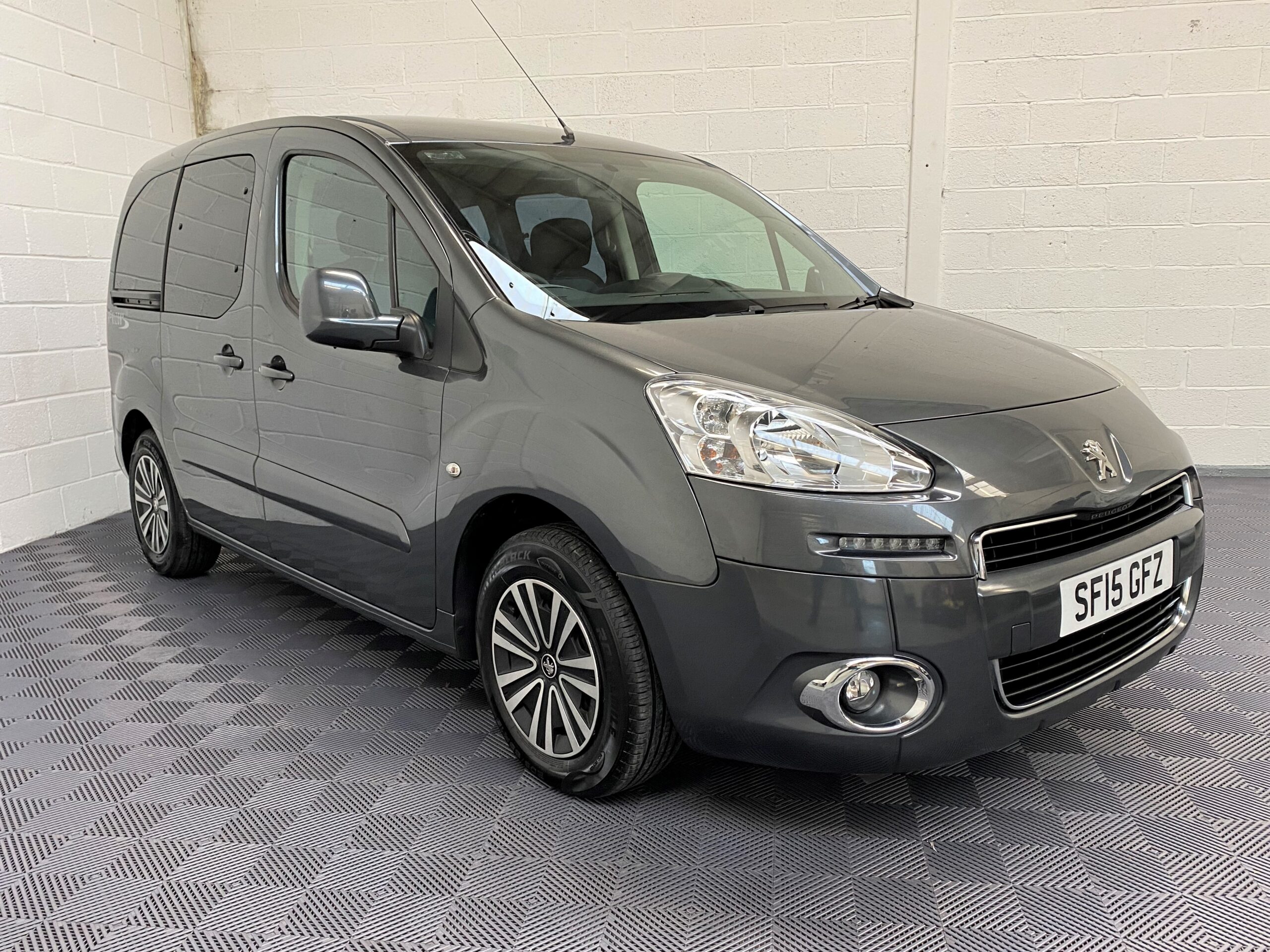Used Peugeot Partner Auto WAV Cars For Sale Bristol Wheelchair Accessible Vehicles Used For Sale Somerset Devon Dorset Bath SF15 GFZ 7