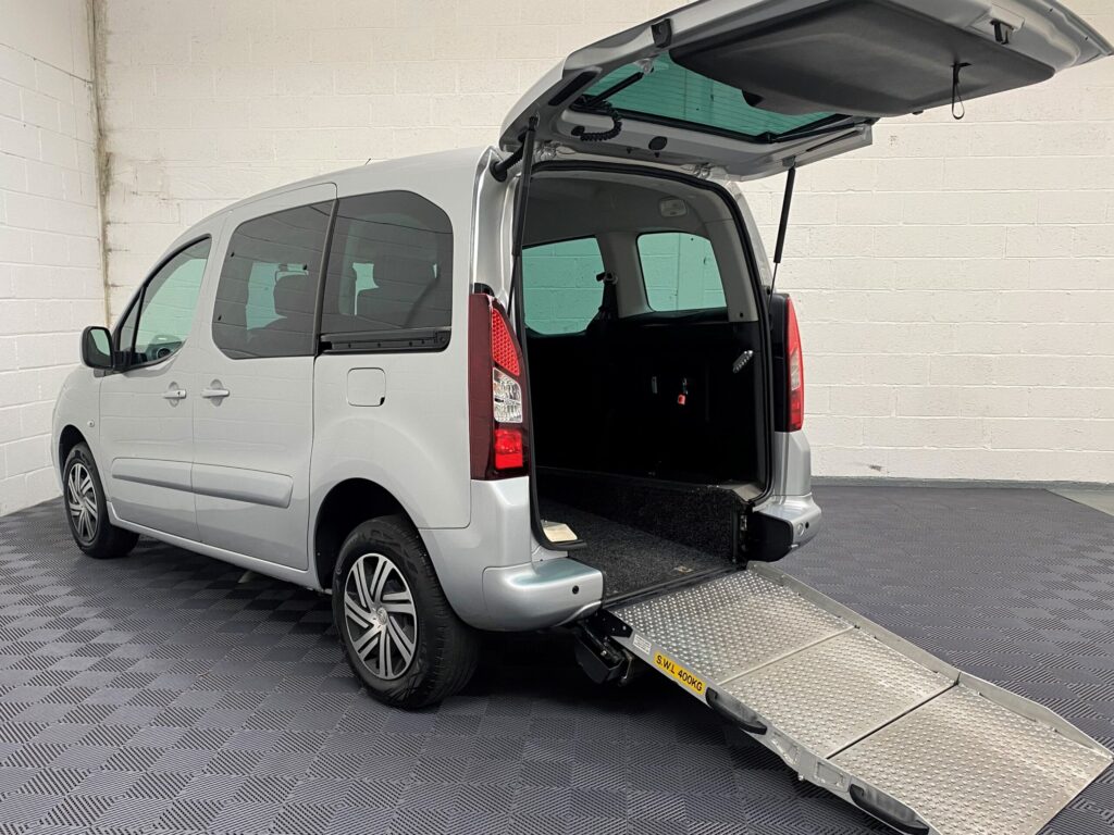 Citroen Berlingo Multispace Feel BlueHDi Auto 2018/18