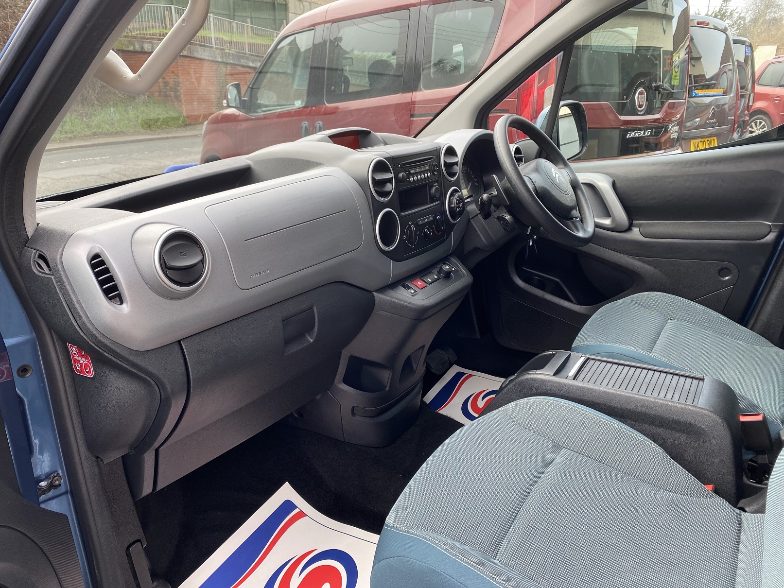 Used WAV Citroen Berlingo Auto 3 Seat Disabled Access WAV Cars For Sale Bristol Wheelchair Accessible Vehicles Used For Sale Somerset Devon Dorset Bath WA19 ARF 12