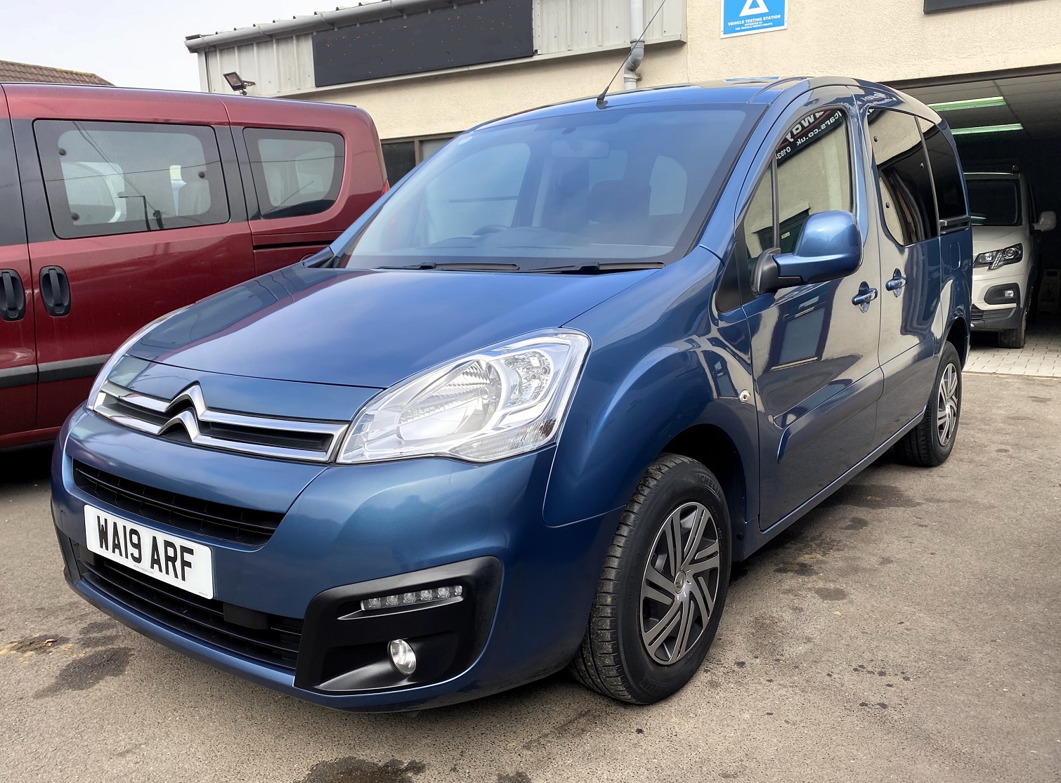 Used WAV Citroen Berlingo Auto 3 Seat Disabled Access WAV Cars For Sale Bristol Wheelchair Accessible Vehicles Used For Sale Somerset Devon Dorset Bath WA19 ARF 7