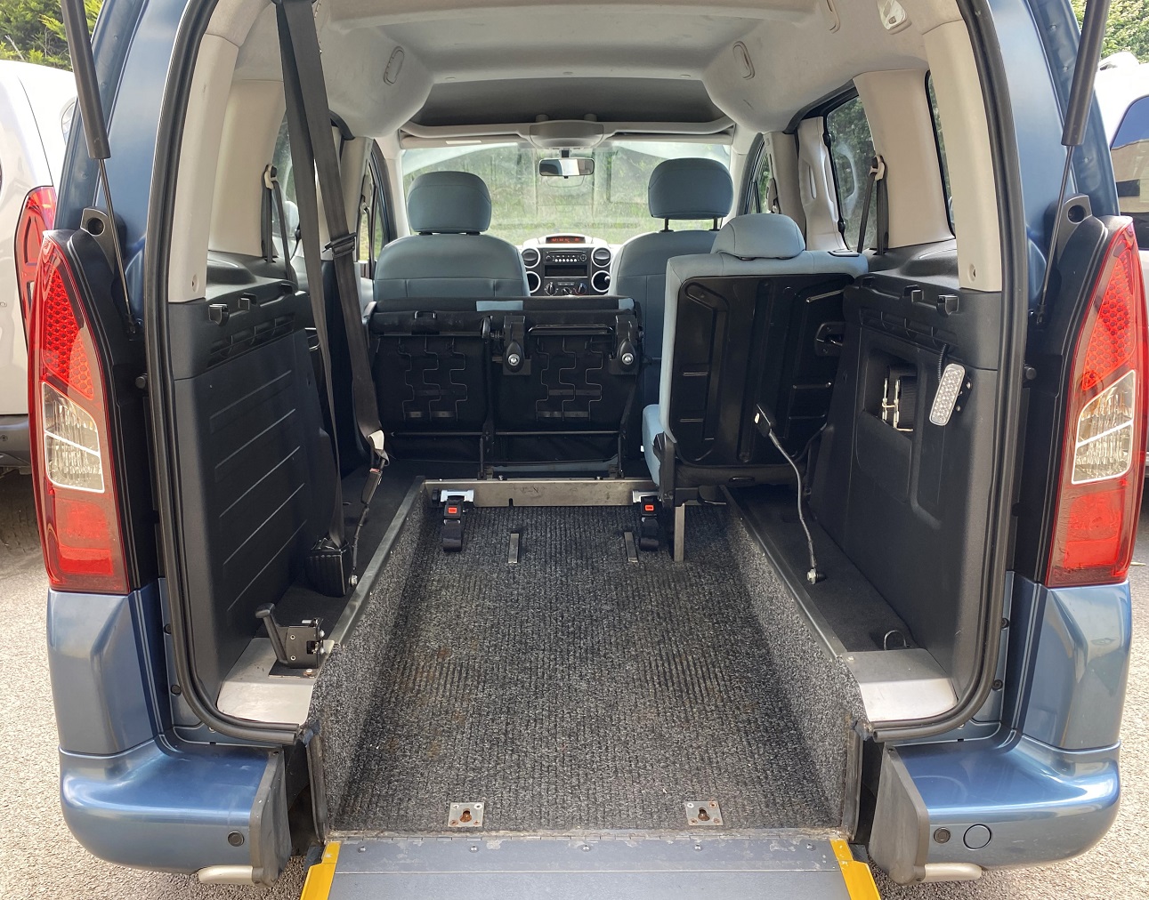 Used WAV Citroen Berlingo Automotive Disabled Access WAV Cars For Sale Bristol Wheelchair Accessible Vehicles Used For Sale Somerset Devon Dorset Bath NK64 DWD 15