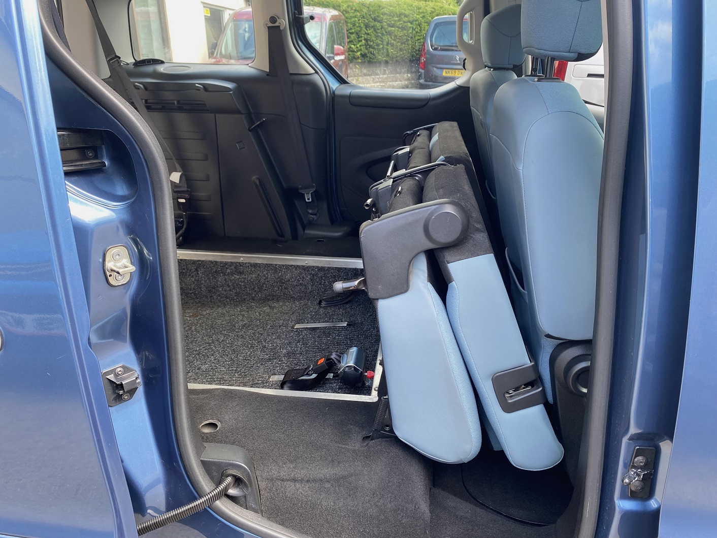 Used WAV Citroen Berlingo Automotive Disabled Access WAV Cars For Sale Bristol Wheelchair Accessible Vehicles Used For Sale Somerset Devon Dorset Bath NK64 DWD 17