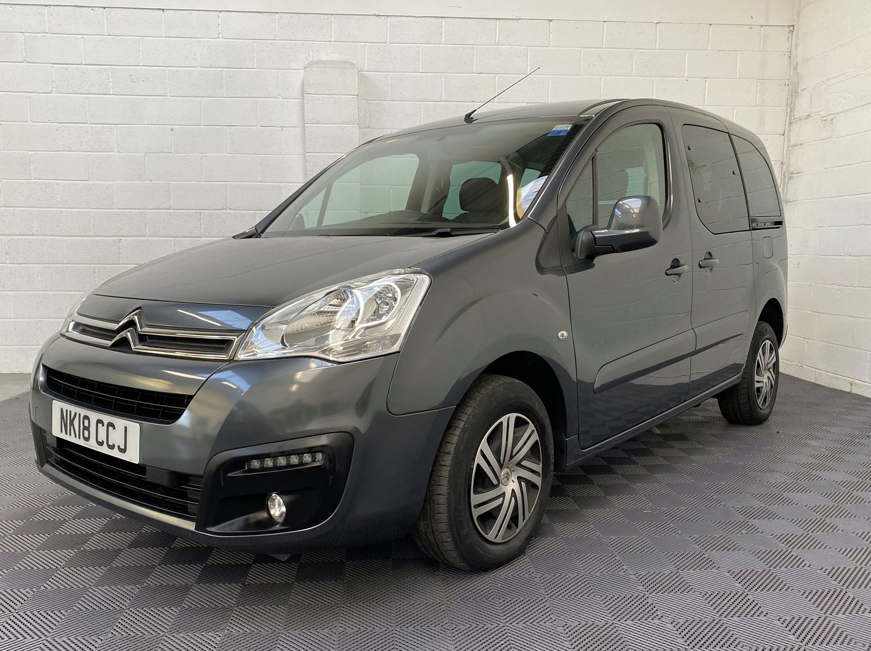 Used Citroen Berlingo Multispace 3 Seat Automatic WAV Cars For Sale Bristol Wheelchair Accessible Vehicles Used For Sale Somerset Devon Dorset Bath NK18 CCJ 20