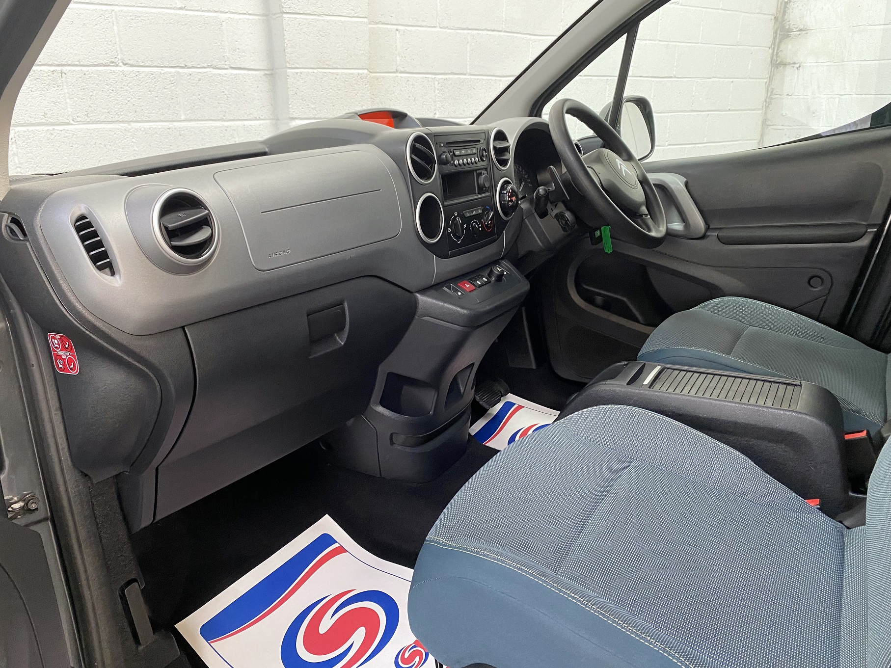 Used WAV Citroen Berlingo Automatic Disabled Access WAV Cars For Sale Bristol Wheelchair Accessible Vehicles Used For Sale Somerset Devon Dorset Bath NK68 BLV 10