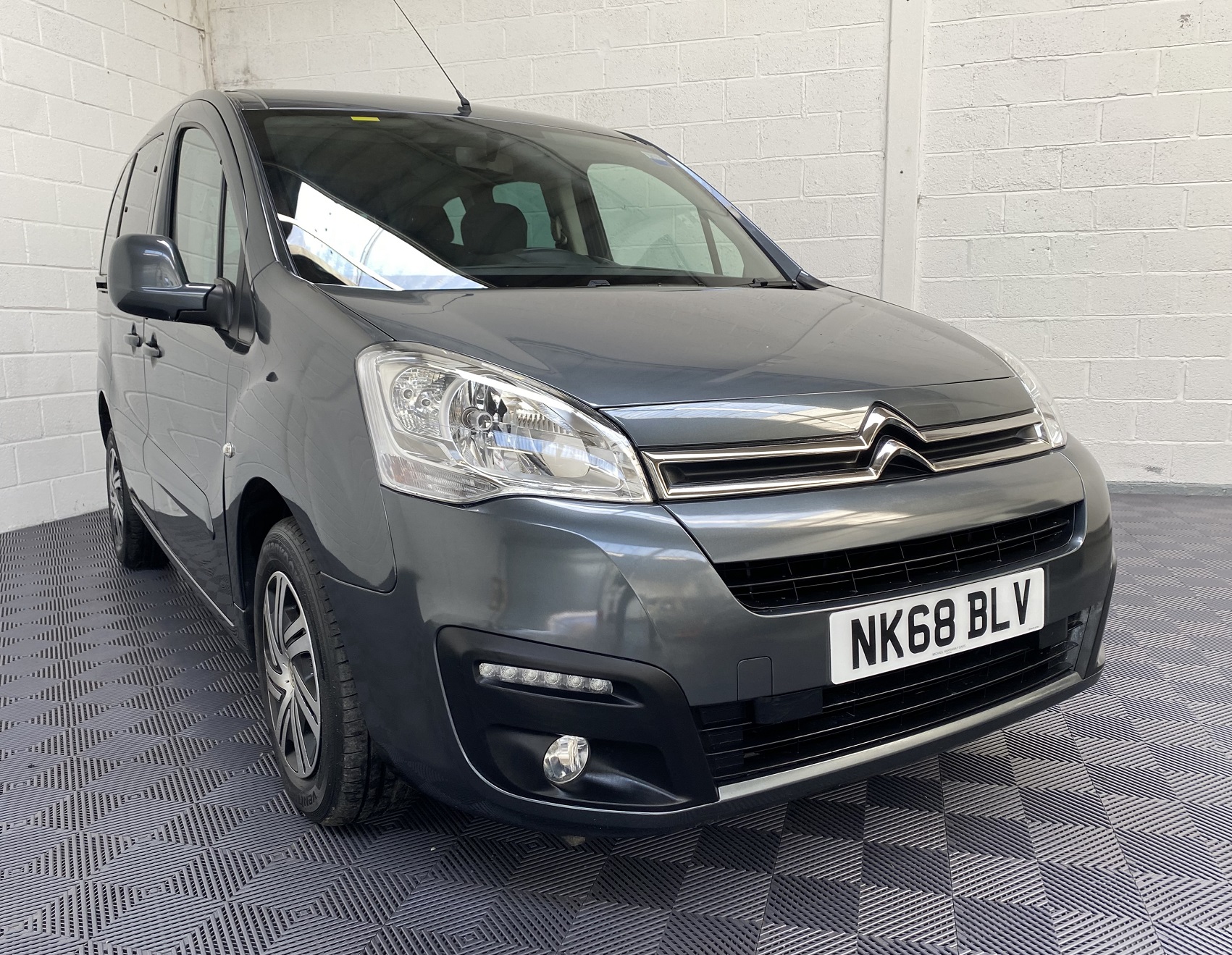 Used WAV Citroen Berlingo Automatic Disabled Access WAV Cars For Sale Bristol Wheelchair Accessible Vehicles Used For Sale Somerset Devon Dorset Bath NK68 BLV 18