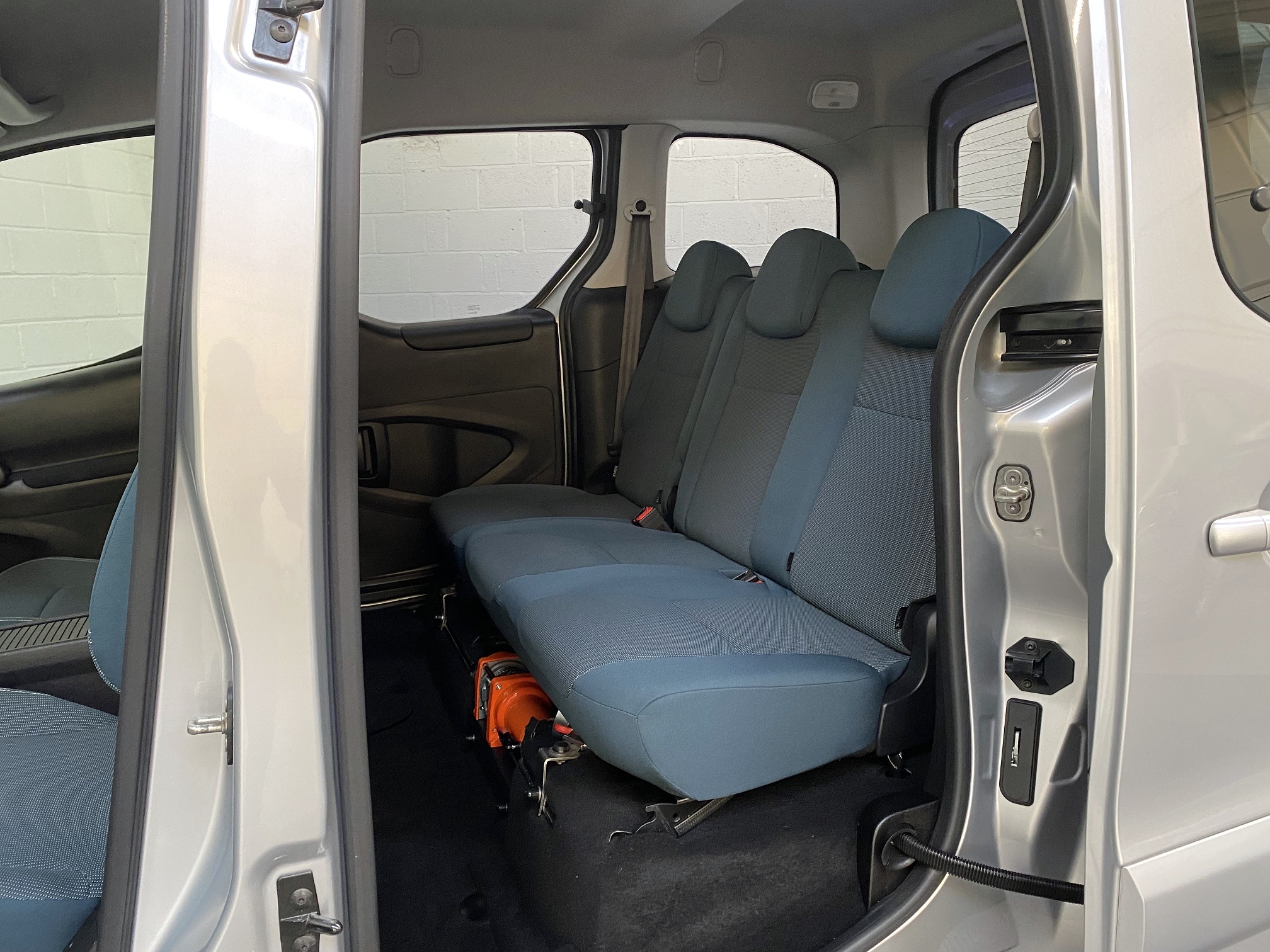 Used Citroen Berlingo Multispace 5 Seat Automatic WAV Cars For Sale Bristol Wheelchair Accessible Vehicles Used For Sale Somerset Devon Dorset Bath NK67 CNX 15