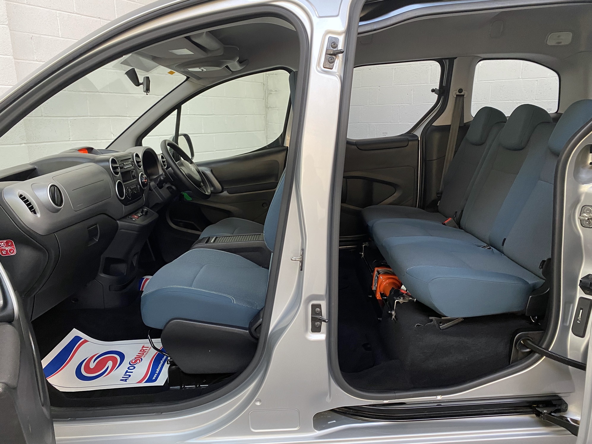 Used Citroen Berlingo Multispace 5 Seat Automatic WAV Cars For Sale Bristol Wheelchair Accessible Vehicles Used For Sale Somerset Devon Dorset Bath NK67 CNX 16