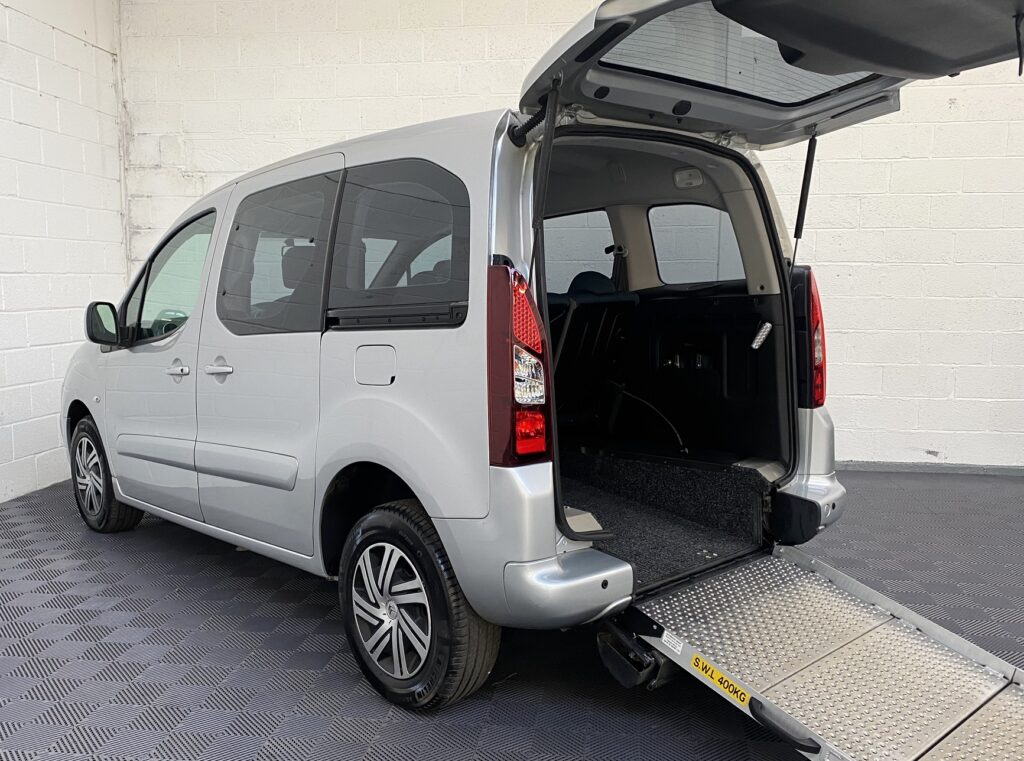 Citroen Berlingo Multispace Feel Blue HDi Auto 2017/67