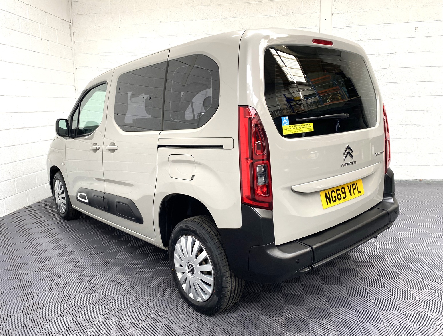 Citroen Berlingo Automatic WAV Vehicle NG69 VPL (1) Used WAV Automatic Citroen Berlingo 3 Seat Disabled Access WAV Cars For Sale Bristol Wheelchair Accessible Vehicles Used For Sale Somerset Devon Dorset Bath NG69 VPL 1