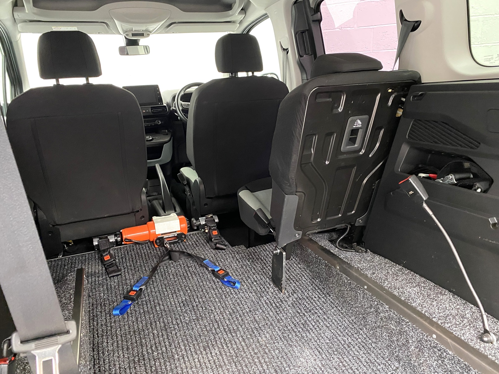 Citroen Berlingo Automatic WAV Vehicle NG69 VPL (8) Used WAV Automatic Citroen Berlingo 3 Seat Disabled Access WAV Cars For Sale Bristol Wheelchair Accessible Vehicles Used For Sale Somerset Devon Dorset Bath NG69 VPL 8