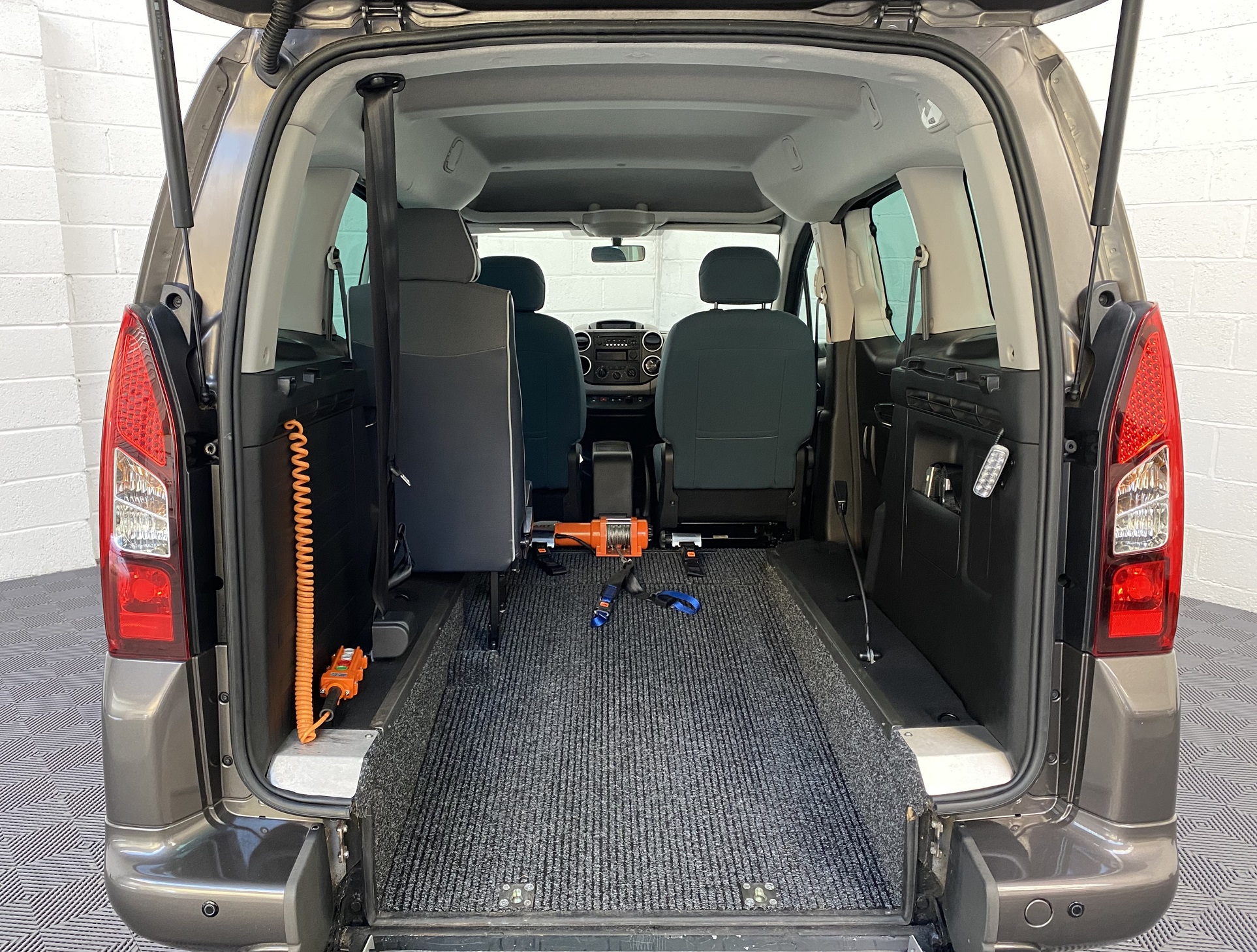 Used Citroen Berlingo Automatic 3 Seat WAV Cars For Sale Bristol Wheelchair Accessible Vehicles Used For Sale Somerset Devon Dorset Bath NK68 BXV 19