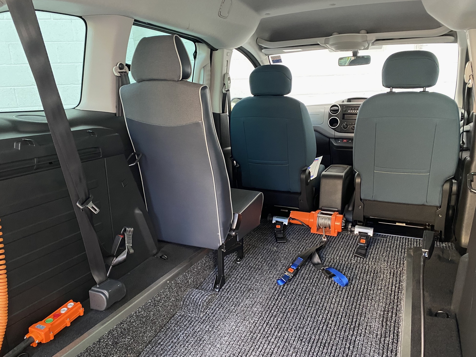 Used Citroen Berlingo Automatic 3 Seat WAV Cars For Sale Bristol Wheelchair Accessible Vehicles Used For Sale Somerset Devon Dorset Bath NK68 BXV 20