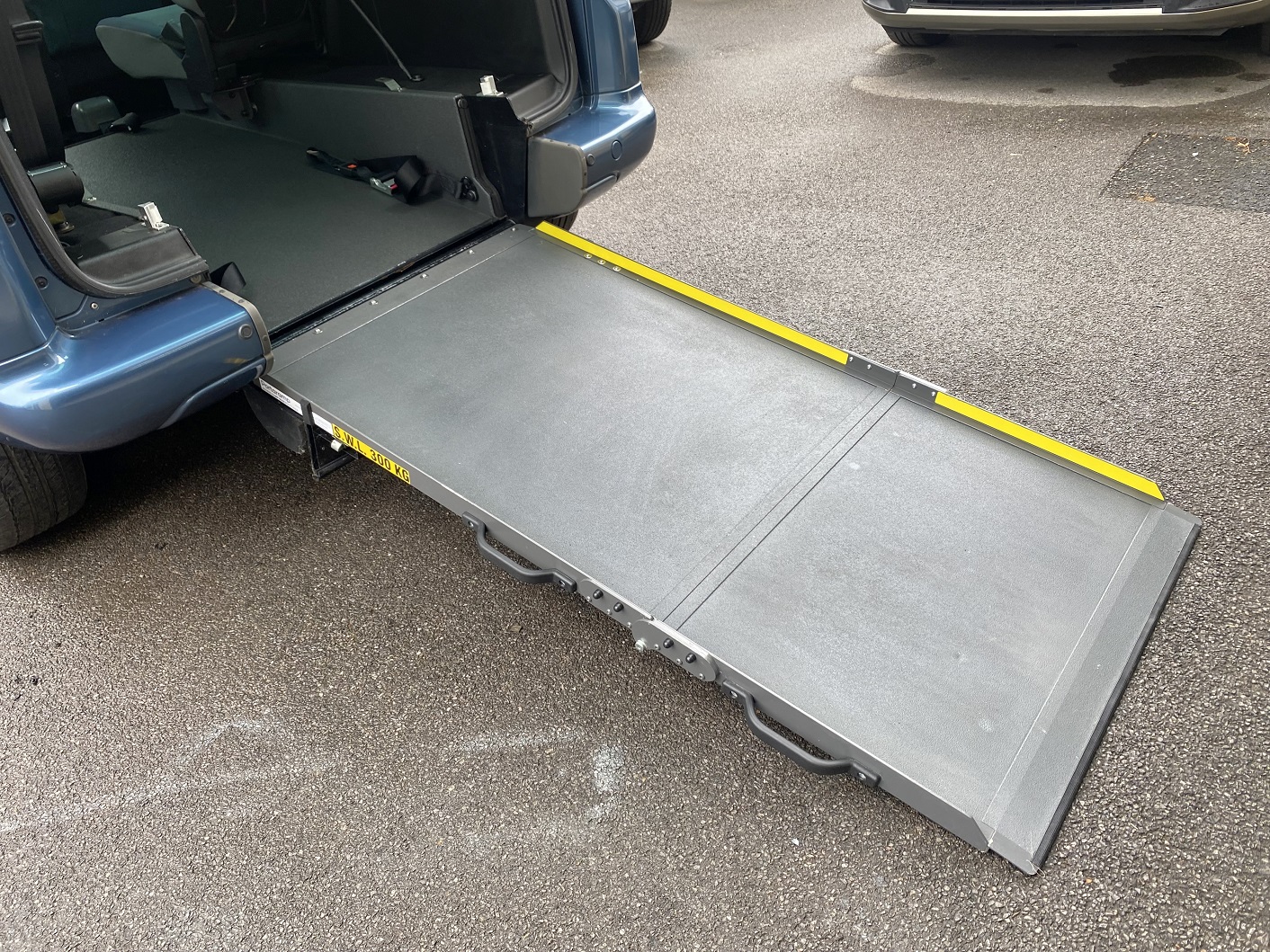 Used WAV Citroen Berlingo GM Coachworks Disabled Access WAV Cars For Sale Bristol Wheelchair Accessible Vehicles Used For Sale Somerset Devon Dorset Bath WA67 EBX 7