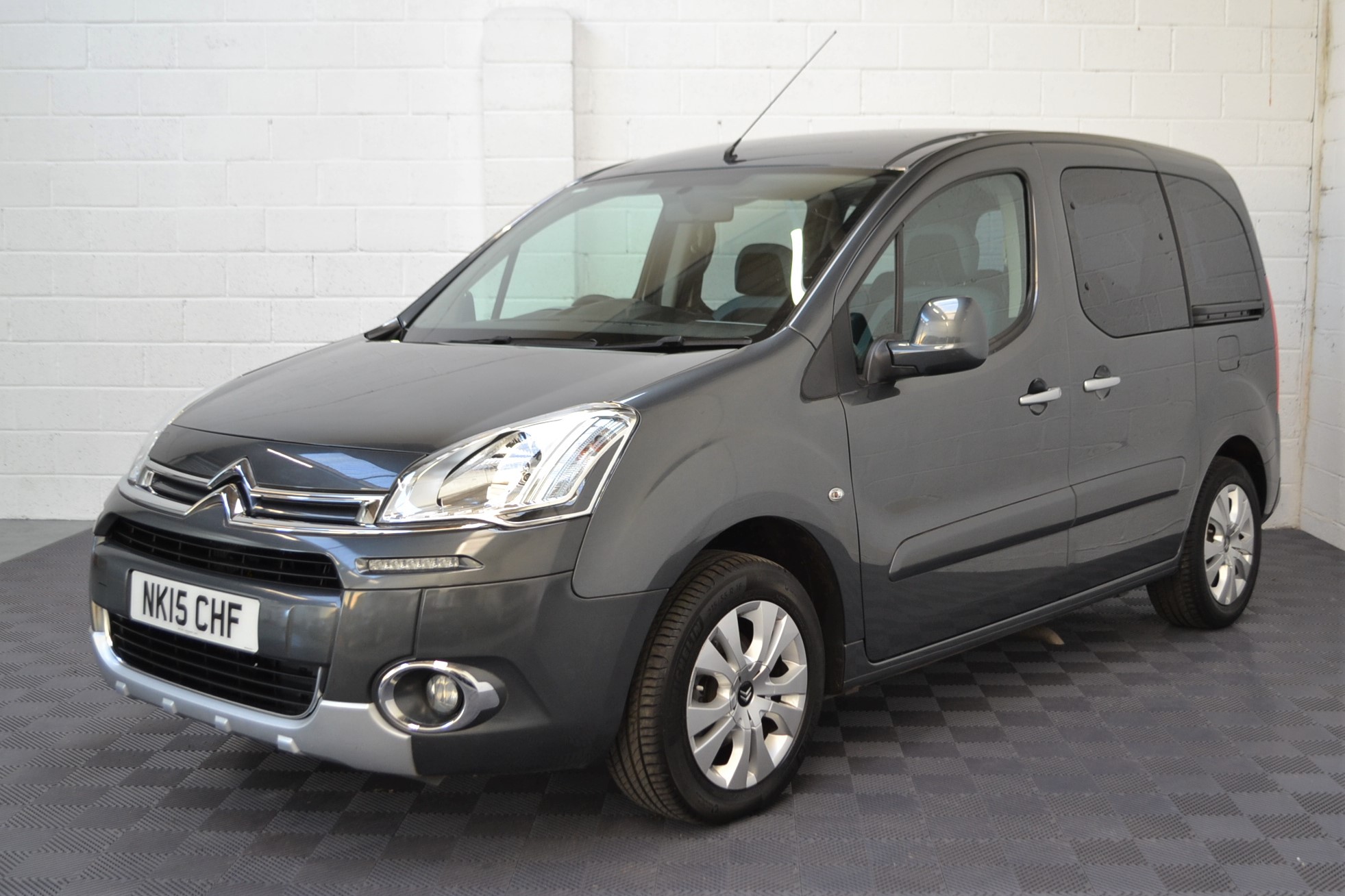Used Citroen Berlingo WAV Cars For Sale Bristol Wheelchair Accessible Vehicles Used For Sale Somerset Devon Dorset Bath NK15 CHE 15