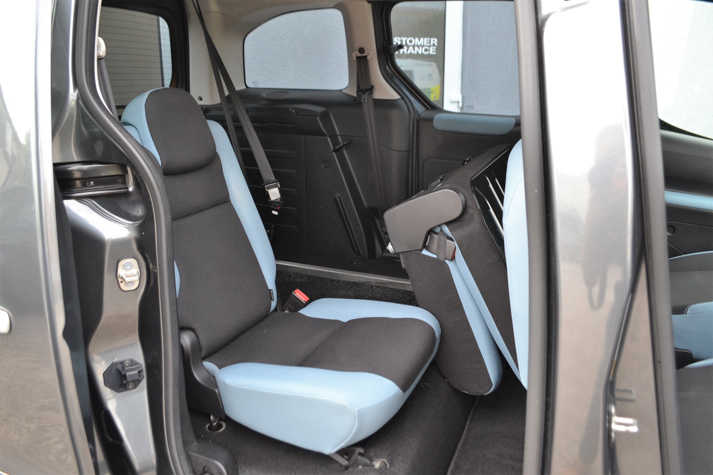 Used Citroen Berlingo WAV Cars For Sale Bristol Wheelchair Accessible Vehicles Used For Sale Somerset Devon Dorset Bath NK15 CHE 22