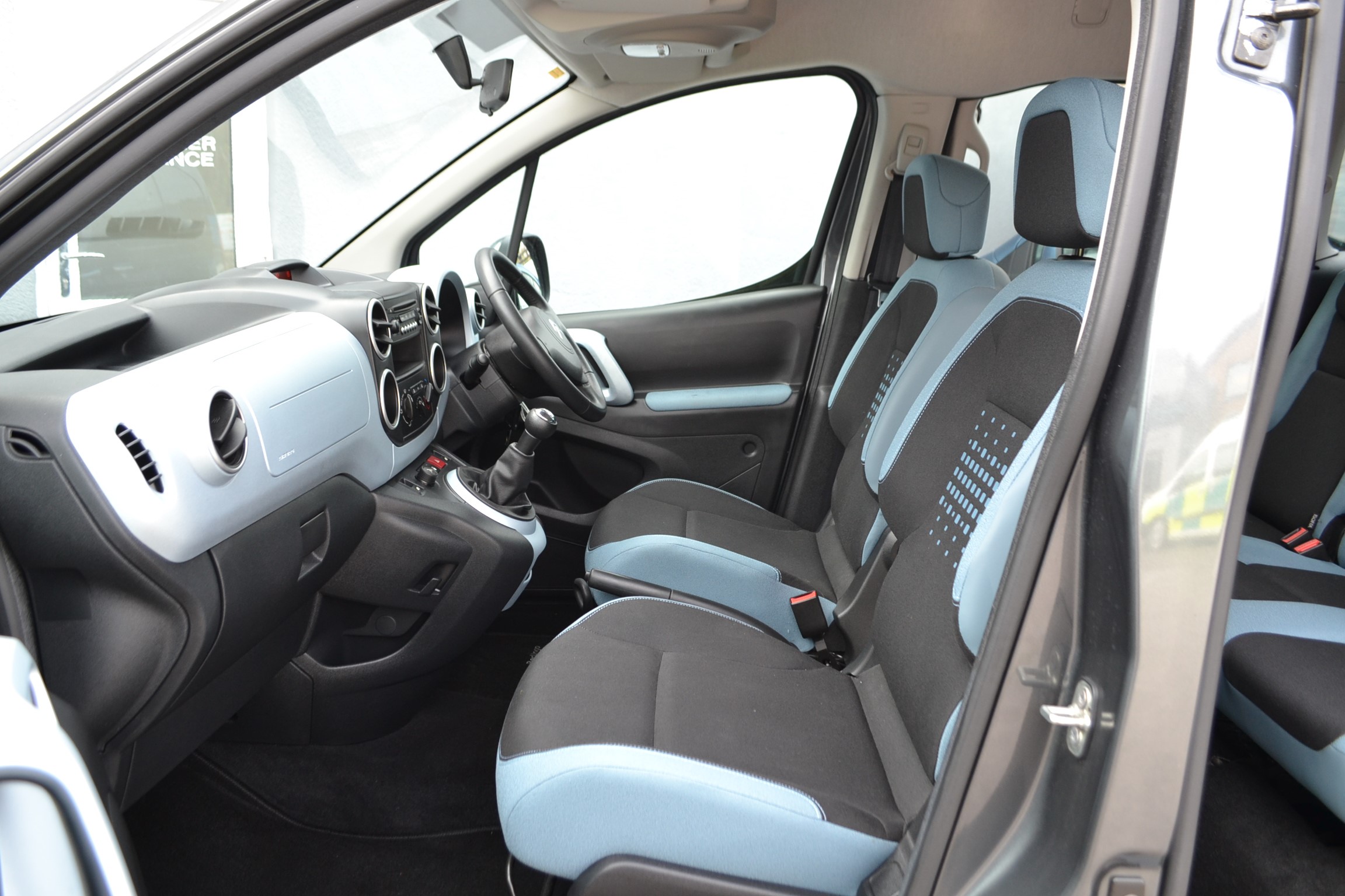 Used Citroen Berlingo WAV Cars For Sale Bristol Wheelchair Accessible Vehicles Used For Sale Somerset Devon Dorset Bath NK15 CHE 29