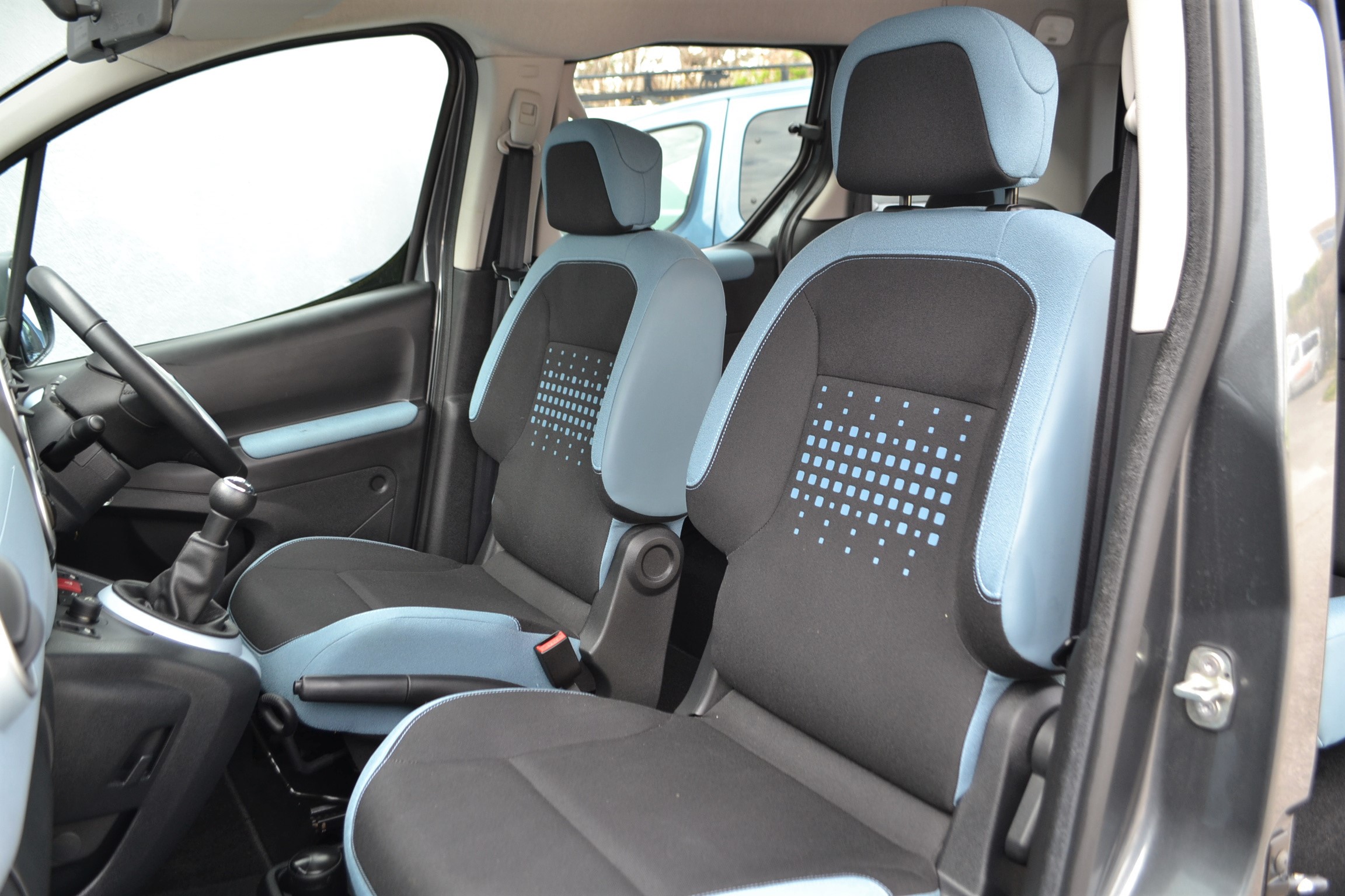 Used Citroen Berlingo WAV Cars For Sale Bristol Wheelchair Accessible Vehicles Used For Sale Somerset Devon Dorset Bath NK15 CHE 30