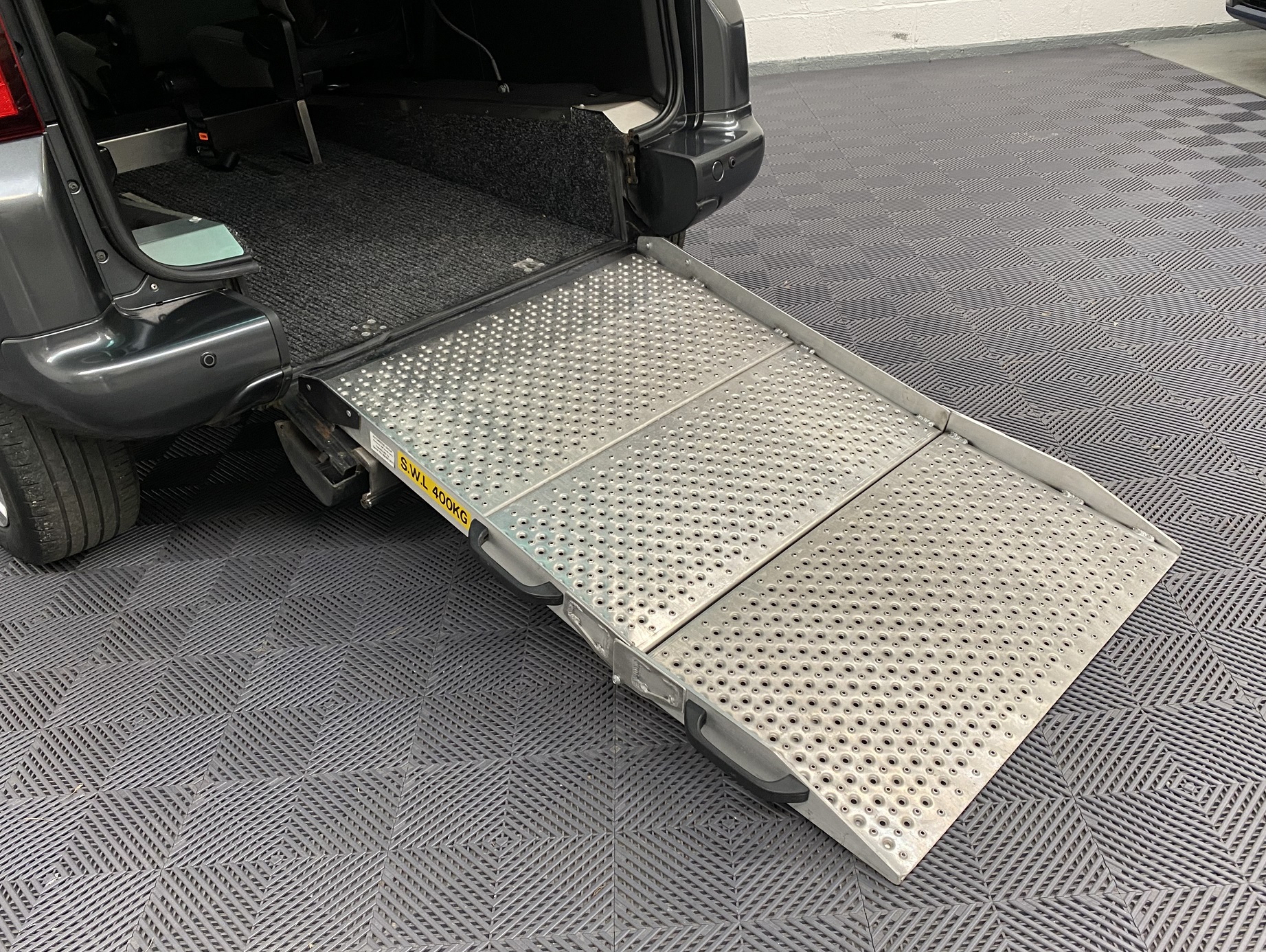 Used WAV Citroen Berlingo Disabled Access WAV Cars For Sale Bristol Wheelchair Accessible Vehicles Used For Sale Somerset Devon Dorset Bath NK66 BYR 6