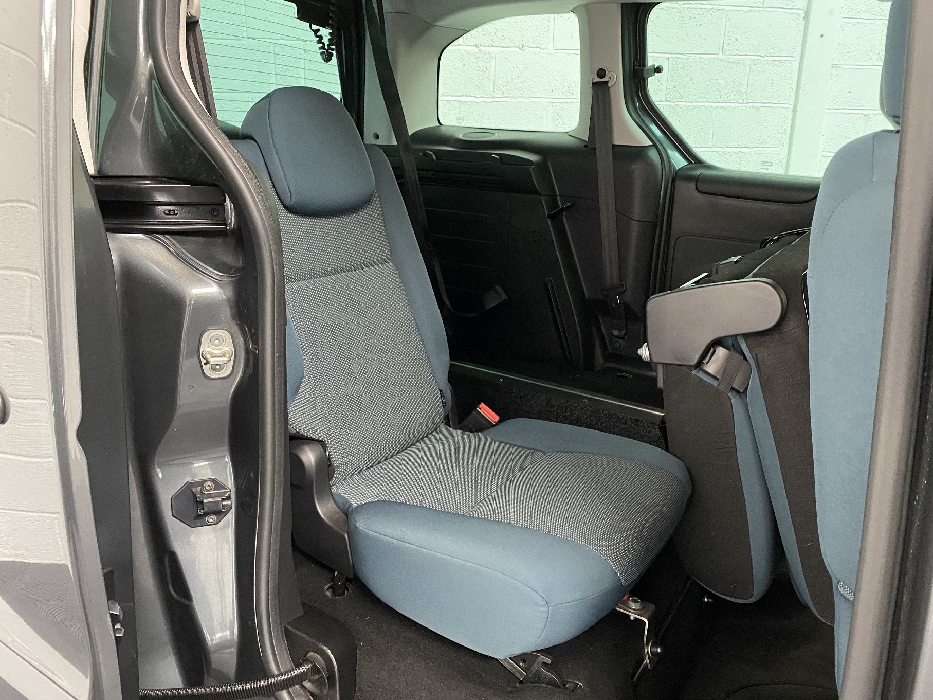 Used WAV Citroen Berlingo Disabled Access WAV Cars For Sale Bristol Wheelchair Accessible Vehicles Used For Sale Somerset Devon Dorset Bath NK17 DVM 23