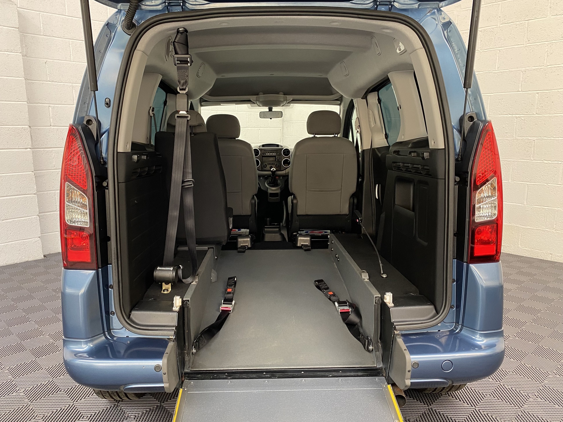 Used Citroen Berlingo 3 Seat WAV Cars For Sale Bristol Wheelchair Accessible Vehicles Used For Sale Somerset Devon Dorset Bath WJ16 KFT 17
