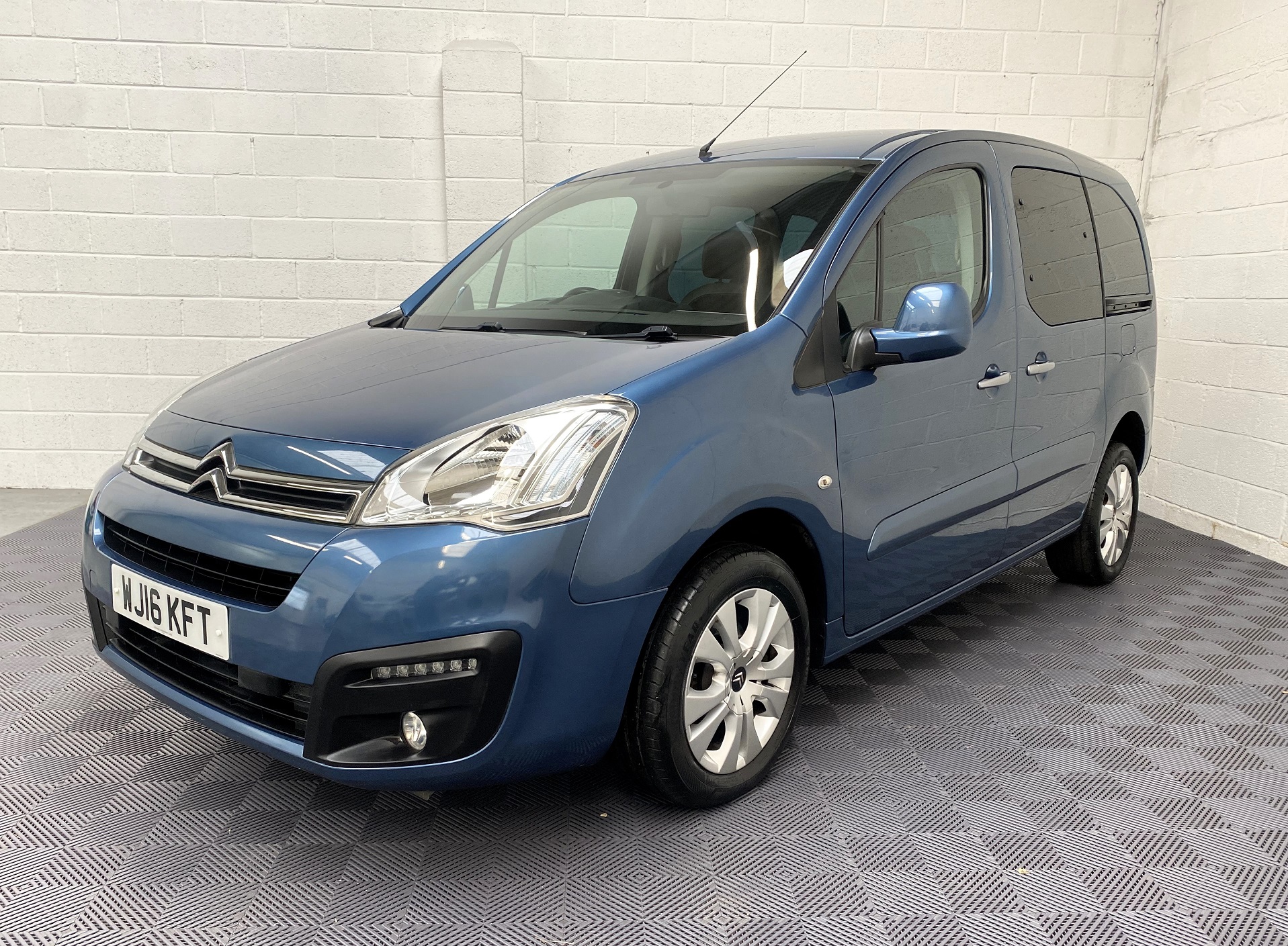 Used Citroen Berlingo 3 Seat WAV Cars For Sale Bristol Wheelchair Accessible Vehicles Used For Sale Somerset Devon Dorset Bath WJ16 KFT 4