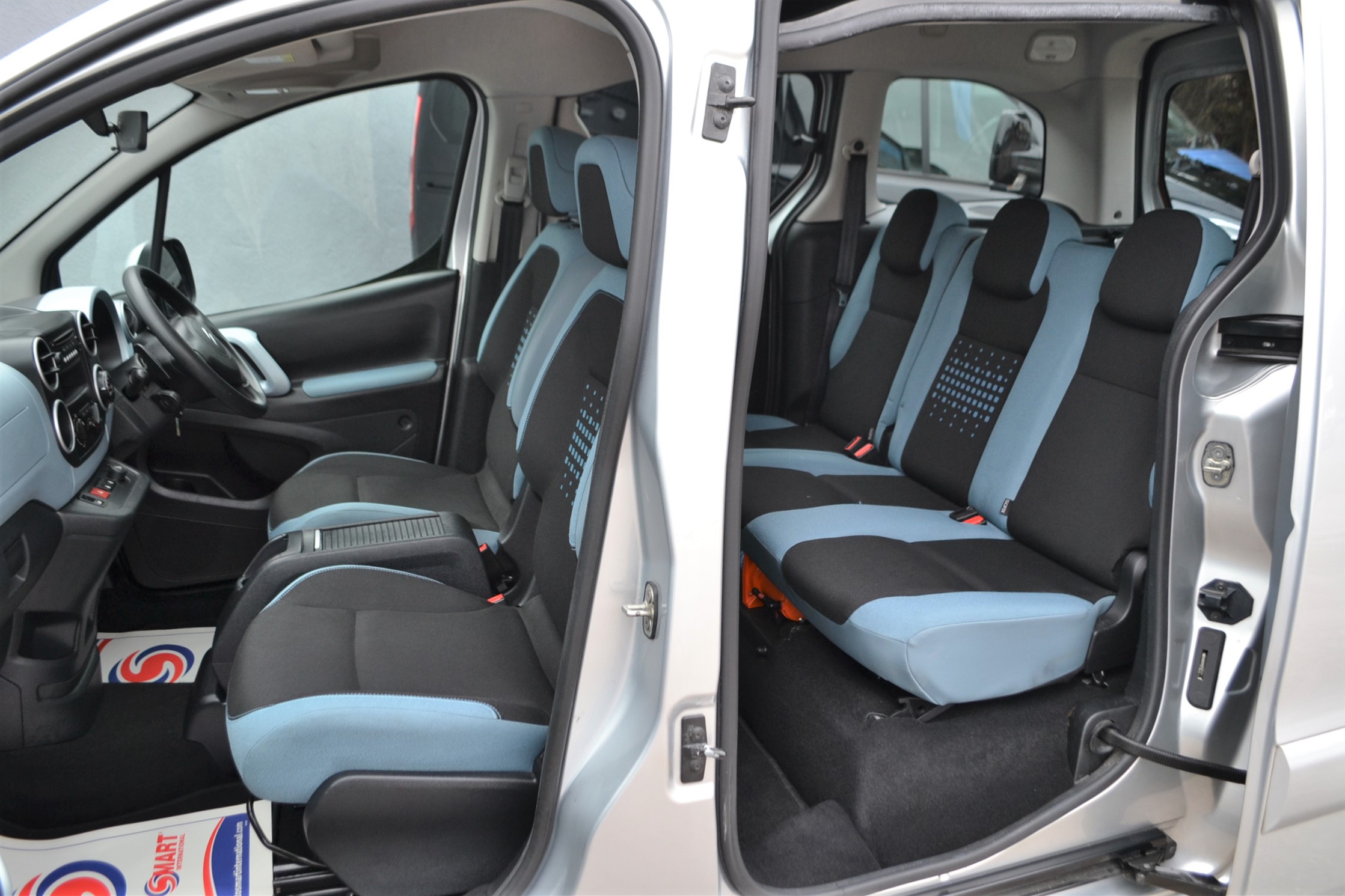 Used WAV Cars For Sale Bristol Wheelchair Accessible Vehicles Used For Sale Somerset Devon Dorset Bath Citroen Berlingo NK15 CNA 28