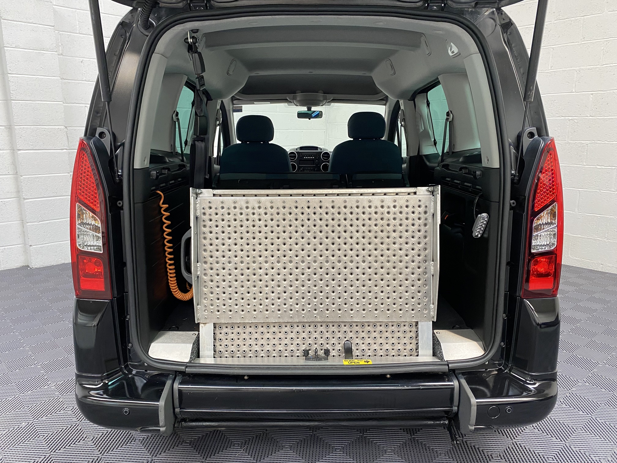 Used Citroen Berlingo 5 Seat Petrol WAV Cars For Sale Bristol Wheelchair Accessible Vehicles Used For Sale Somerset Devon Dorset Bath NK18 BVY 11