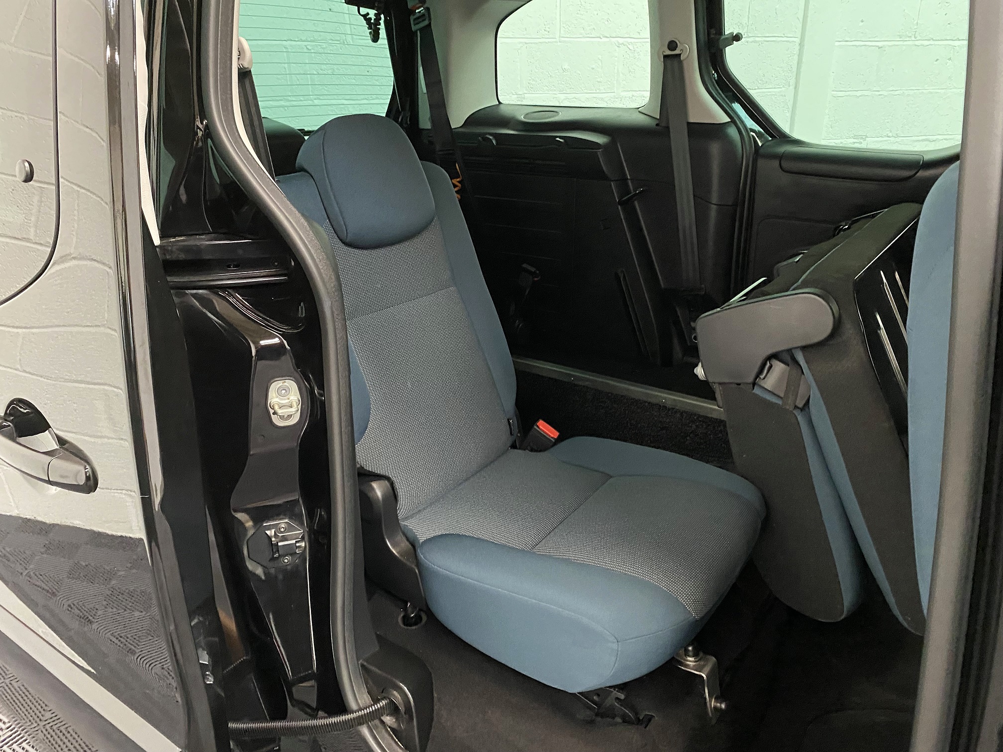 Used Citroen Berlingo 5 Seat Petrol WAV Cars For Sale Bristol Wheelchair Accessible Vehicles Used For Sale Somerset Devon Dorset Bath NK18 BVY 20