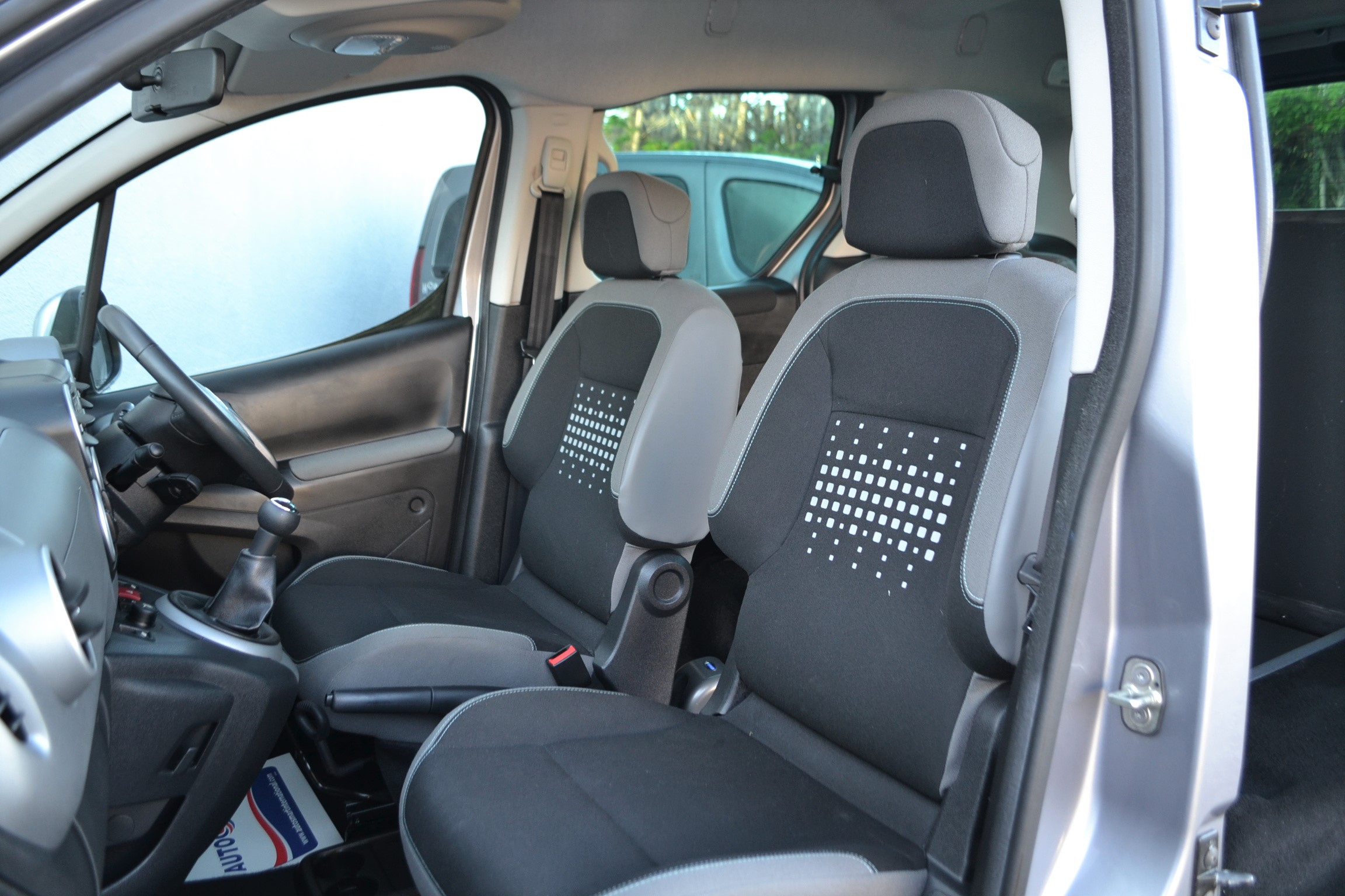 Used Citroen Berlingo WAV Cars For Sale Bristol Wheelchair Accessible Vehicles Used For Sale Somerset Devon Dorset Bath WA66 EPN 25