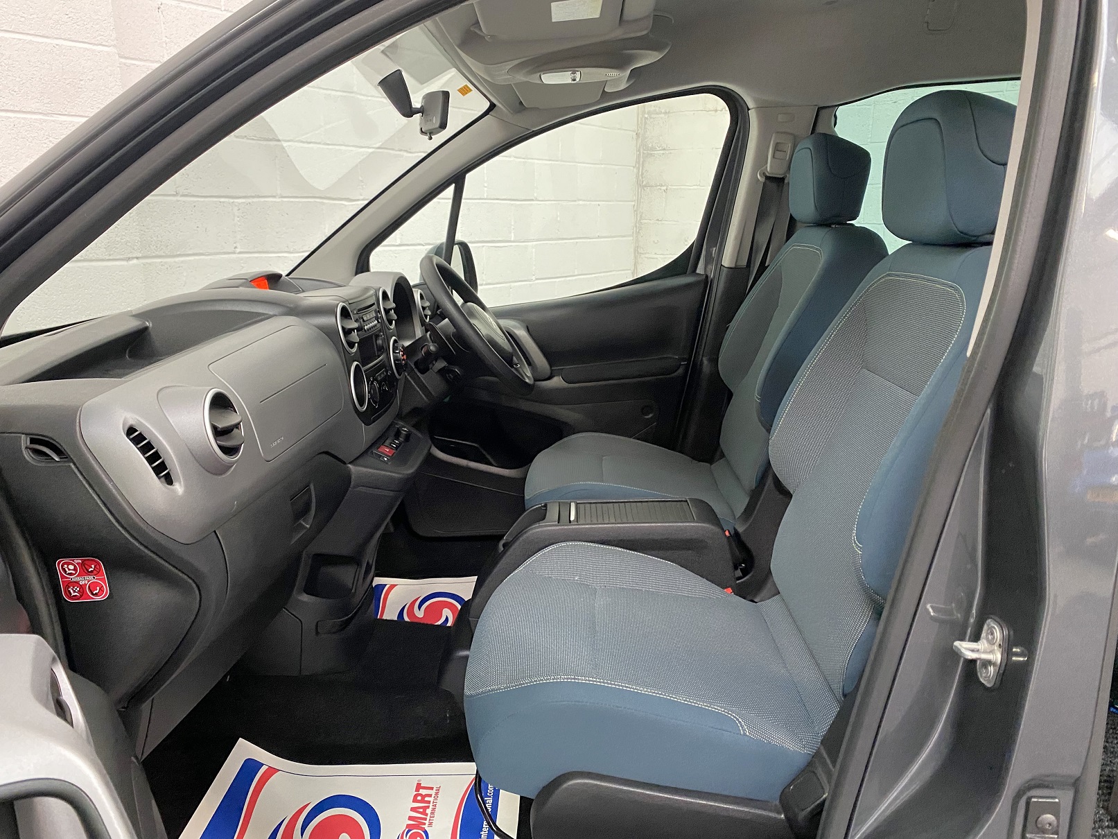 Used WAV Citroen Berlingo Automatic Disabled Access WAV Cars For Sale Bristol Wheelchair Accessible Vehicles Used For Sale Somerset Devon Dorset Bath NK68 BGV 11