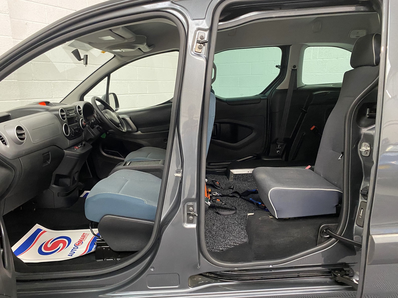 Used WAV Citroen Berlingo Automatic Disabled Access WAV Cars For Sale Bristol Wheelchair Accessible Vehicles Used For Sale Somerset Devon Dorset Bath NK68 BGV 12
