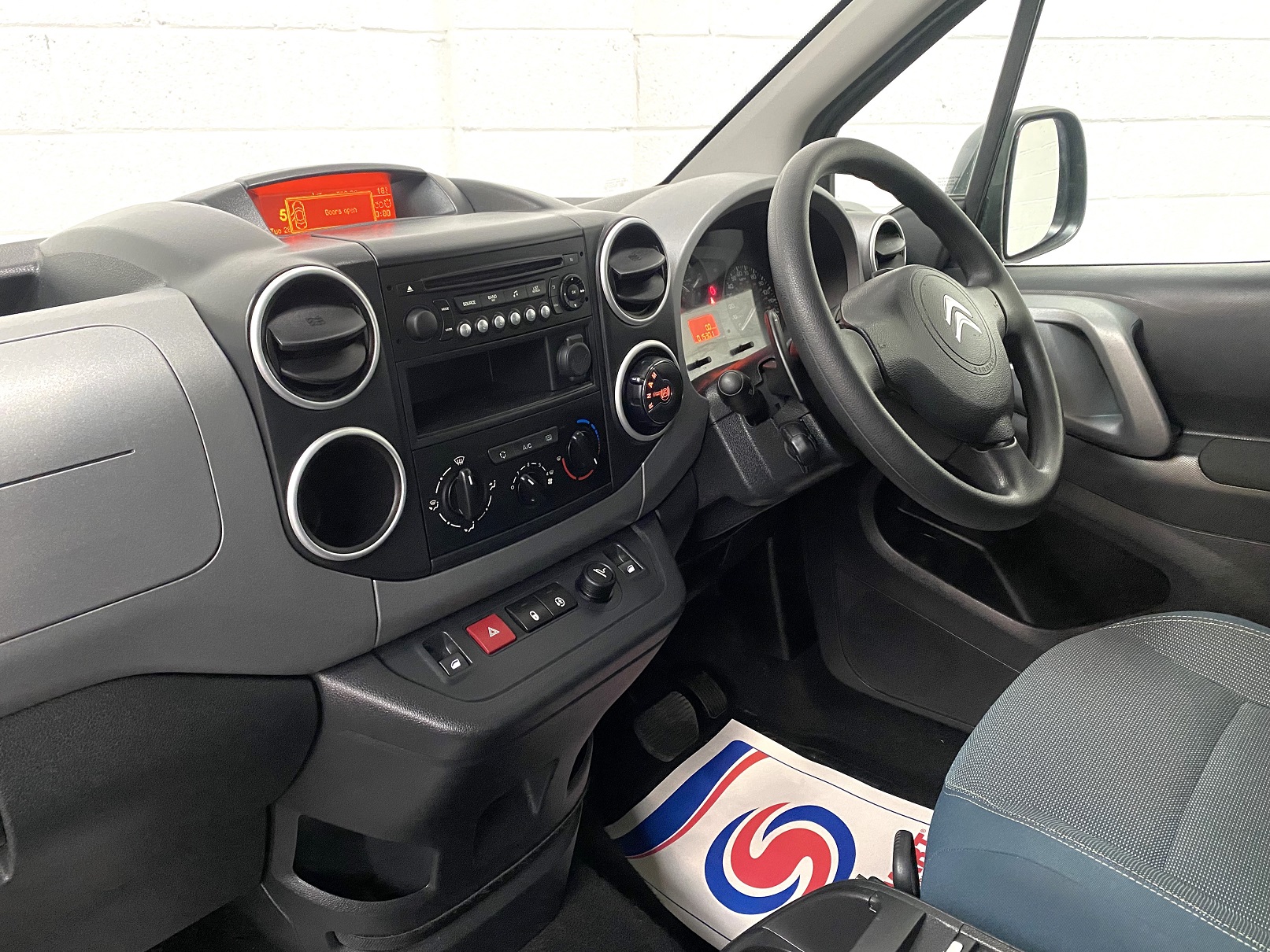 Used WAV Citroen Berlingo Automatic Disabled Access WAV Cars For Sale Bristol Wheelchair Accessible Vehicles Used For Sale Somerset Devon Dorset Bath NK68 BGV 15