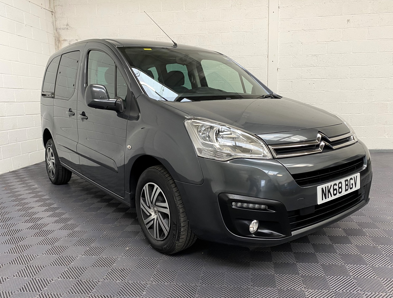 Used WAV Citroen Berlingo Automatic Disabled Access WAV Cars For Sale Bristol Wheelchair Accessible Vehicles Used For Sale Somerset Devon Dorset Bath NK68 BGV 17