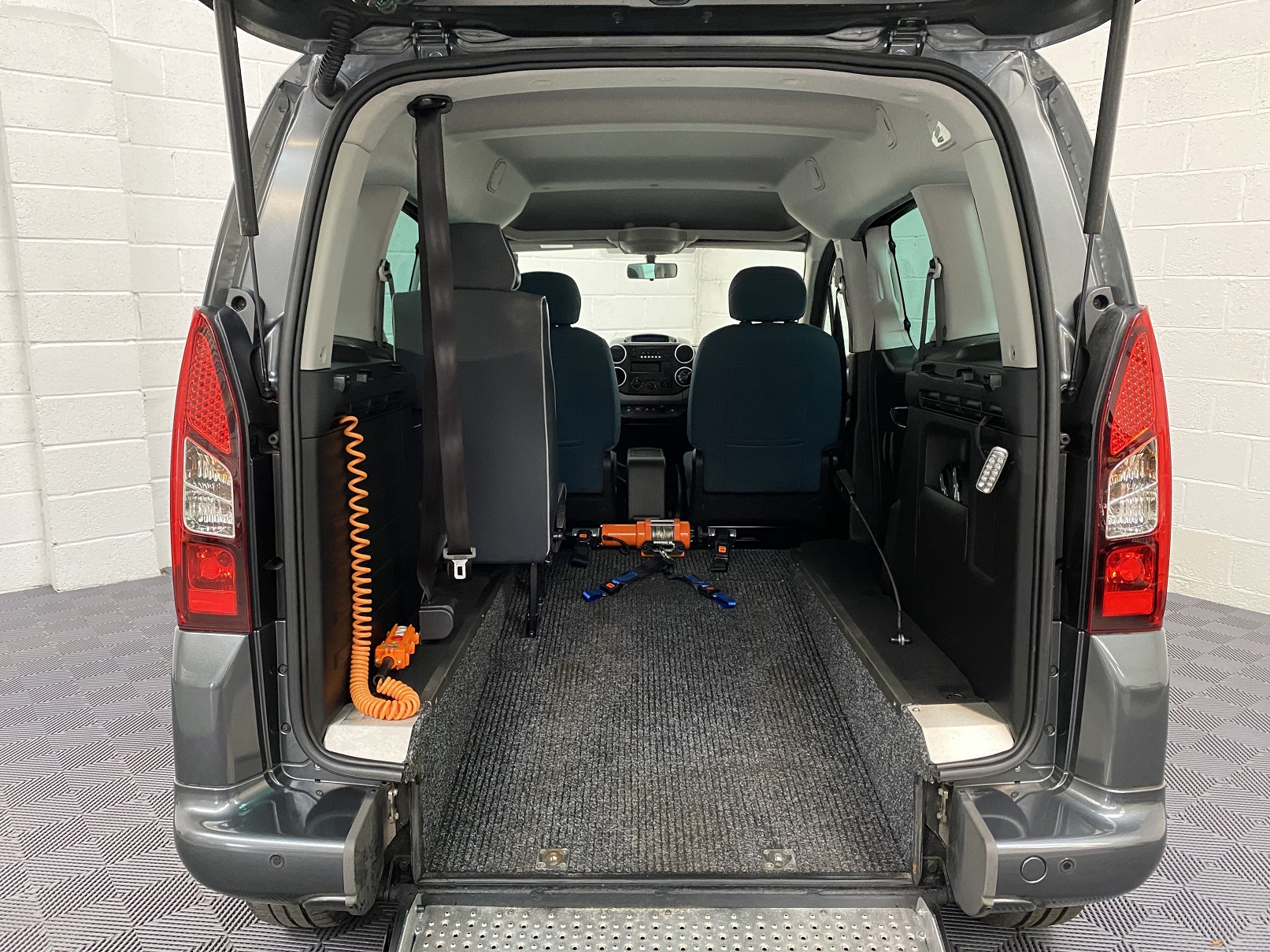 Used WAV Citroen Berlingo Automatic Disabled Access WAV Cars For Sale Bristol Wheelchair Accessible Vehicles Used For Sale Somerset Devon Dorset Bath NK68 BGV 3