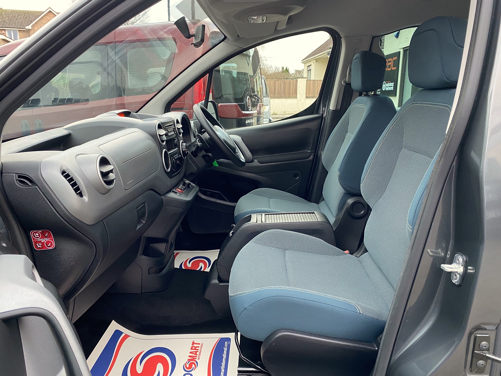 Used WAV Automatic Citroen Berlingo Disabled Access WAV Cars For Sale Bristol Wheelchair Accessible Vehicles Used For Sale Somerset Devon Dorset Bath WA69 CNY 15