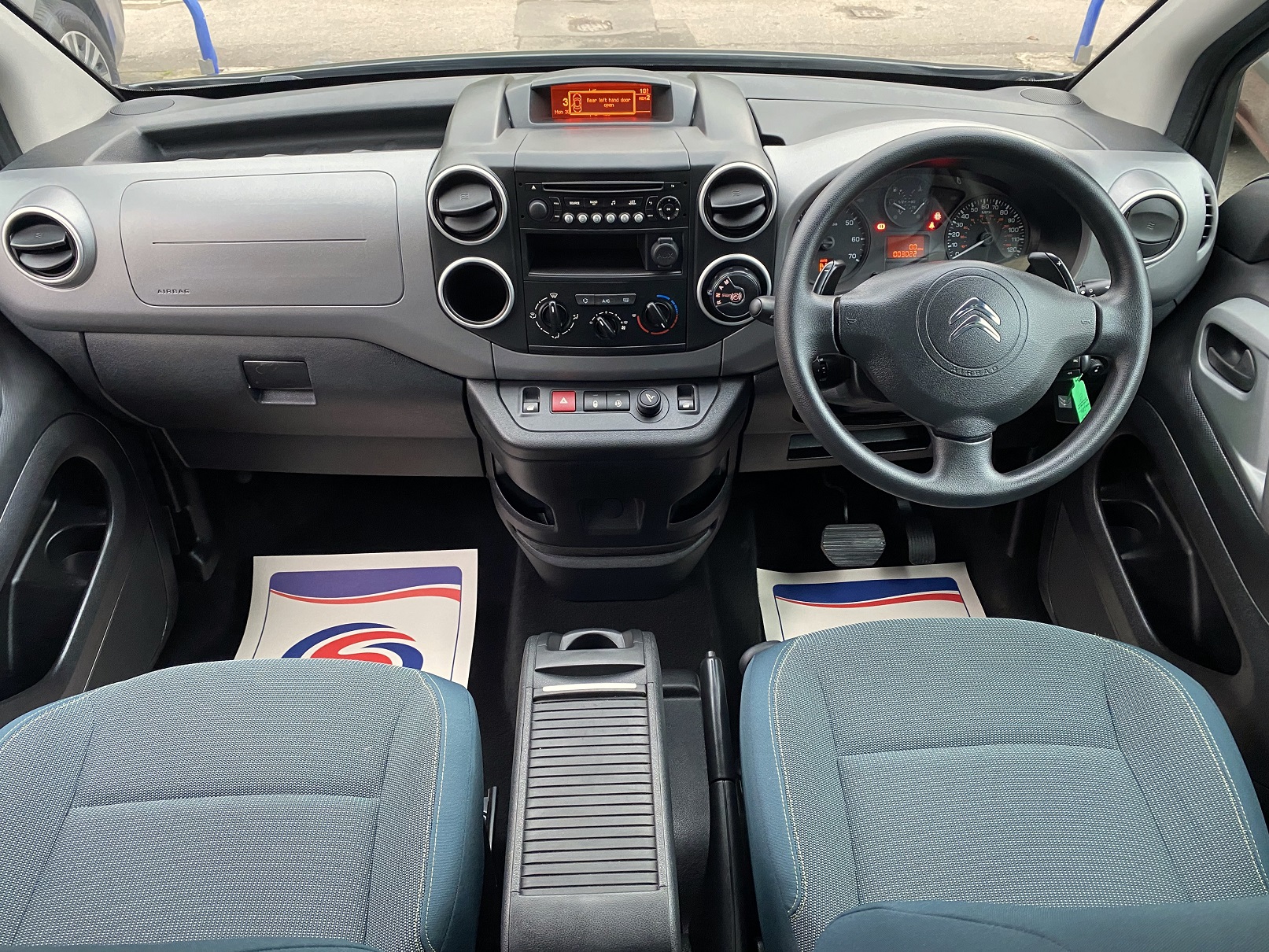 Used WAV Automatic Citroen Berlingo Disabled Access WAV Cars For Sale Bristol Wheelchair Accessible Vehicles Used For Sale Somerset Devon Dorset Bath WA69 CNY 18