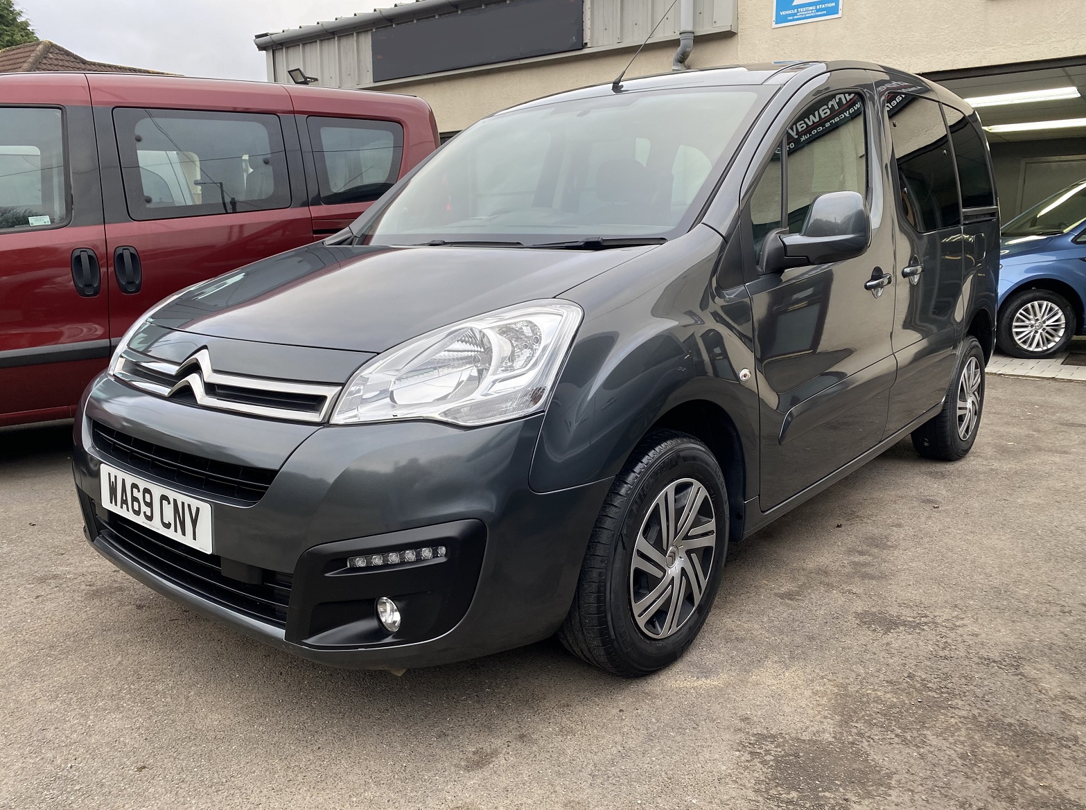 Used WAV Automatic Citroen Berlingo Disabled Access WAV Cars For Sale Bristol Wheelchair Accessible Vehicles Used For Sale Somerset Devon Dorset Bath WA69 CNY 7