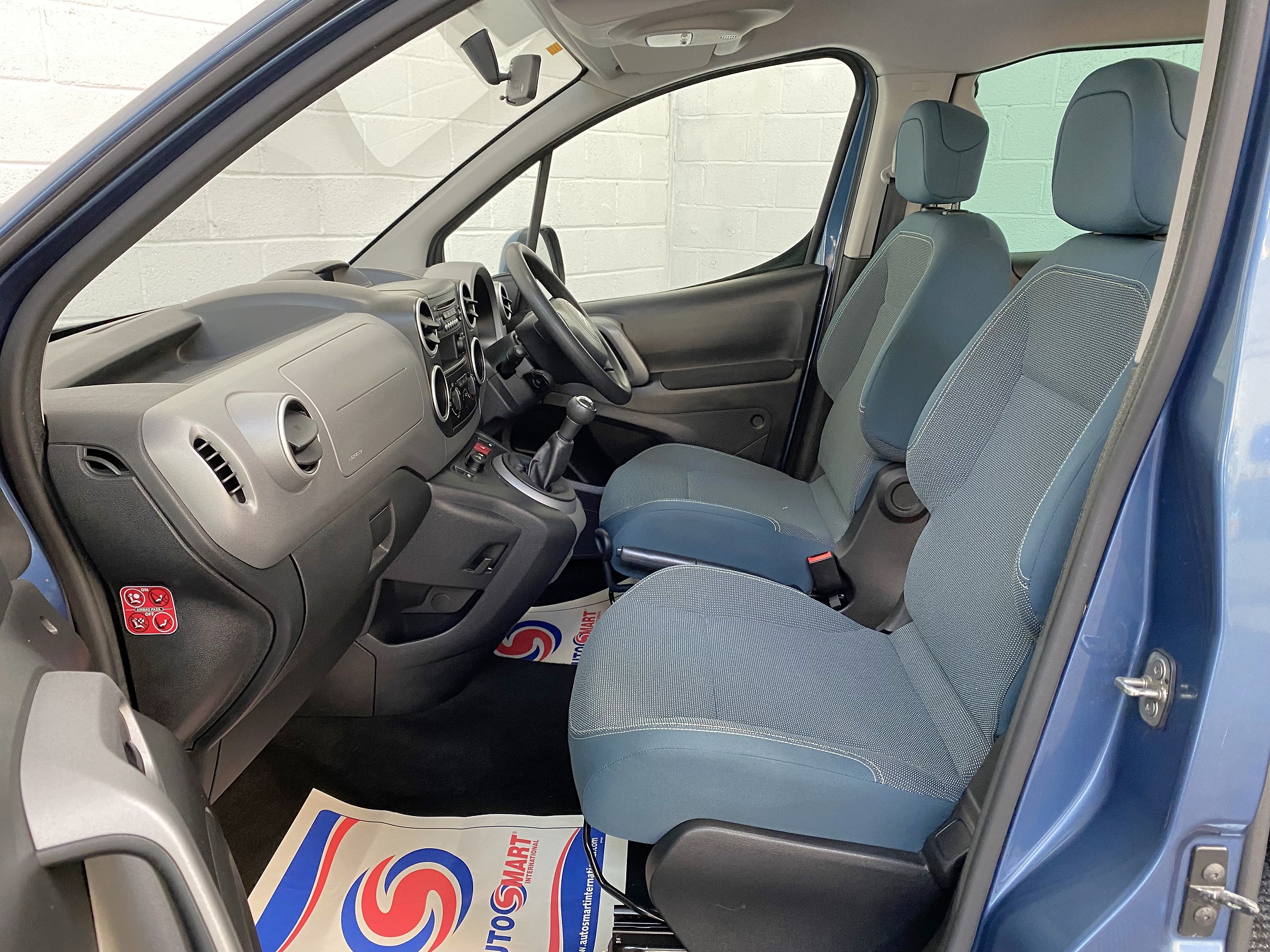 Used Citroen Berlingo 3 Seat WAV Cars For Sale Bristol Wheelchair Accessible Vehicles Used For Sale Somerset Devon Dorset Bath NK17 CMX 10