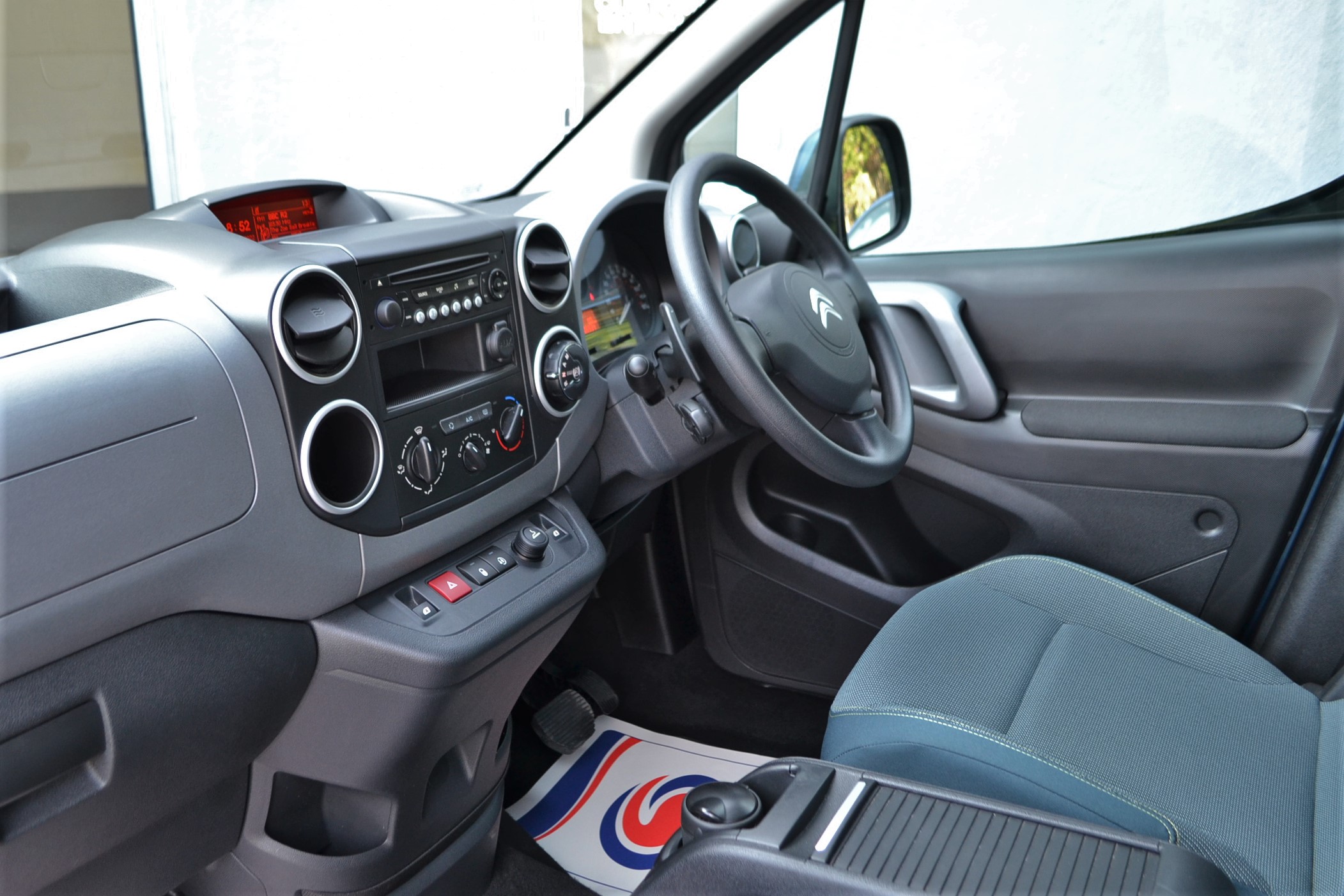 Citroen Berlingo WAV NK17 CJY 13