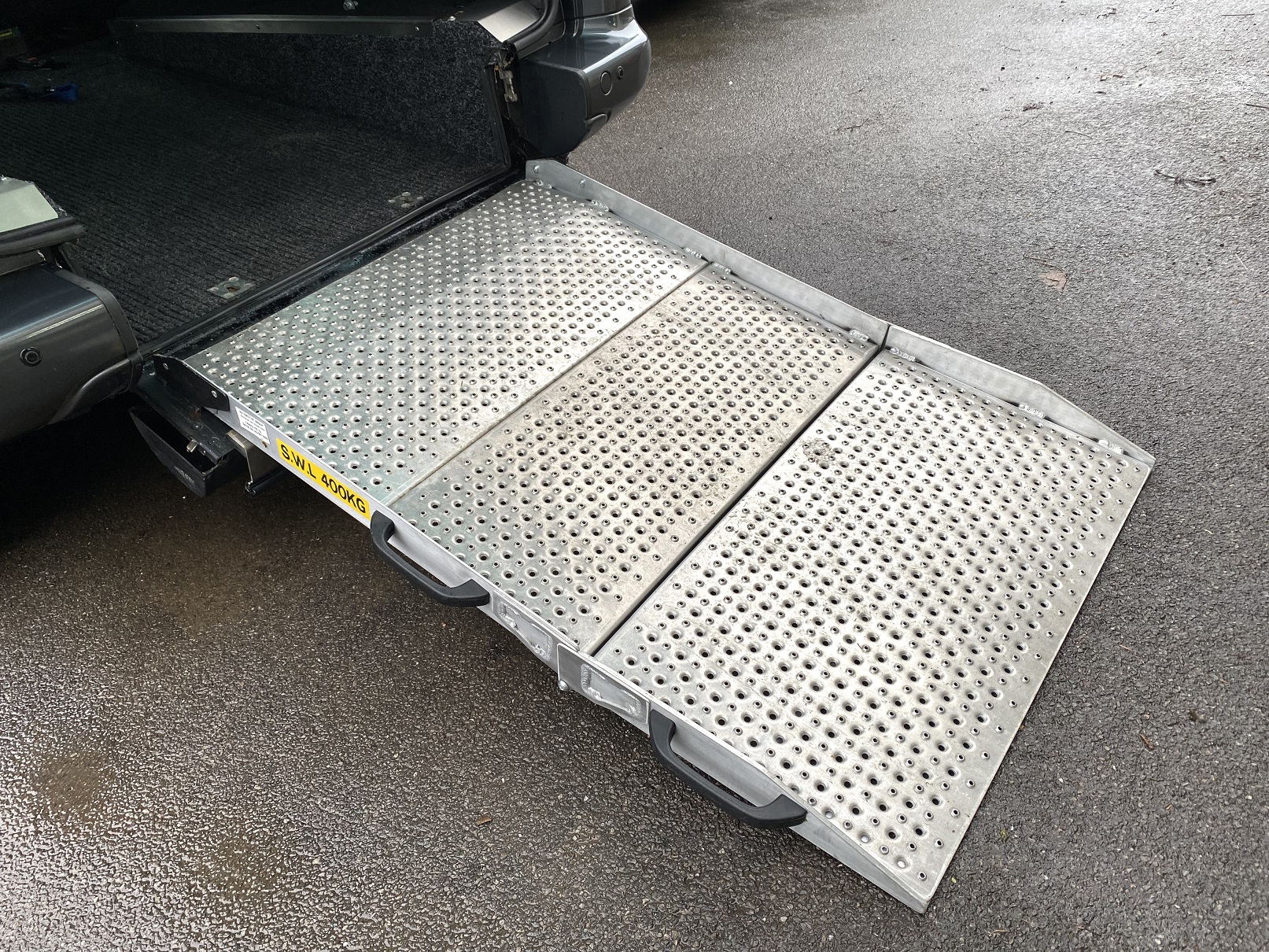 Citroen Berlingo WAV NK17 DTX (9) Used WAV Citreon Berlingo Disabled Access WAV Cars For Sale Bristol Wheelchair Accessible Vehicles Used For Sale Somerset Devon Dorset Bath NK17 DTX 9