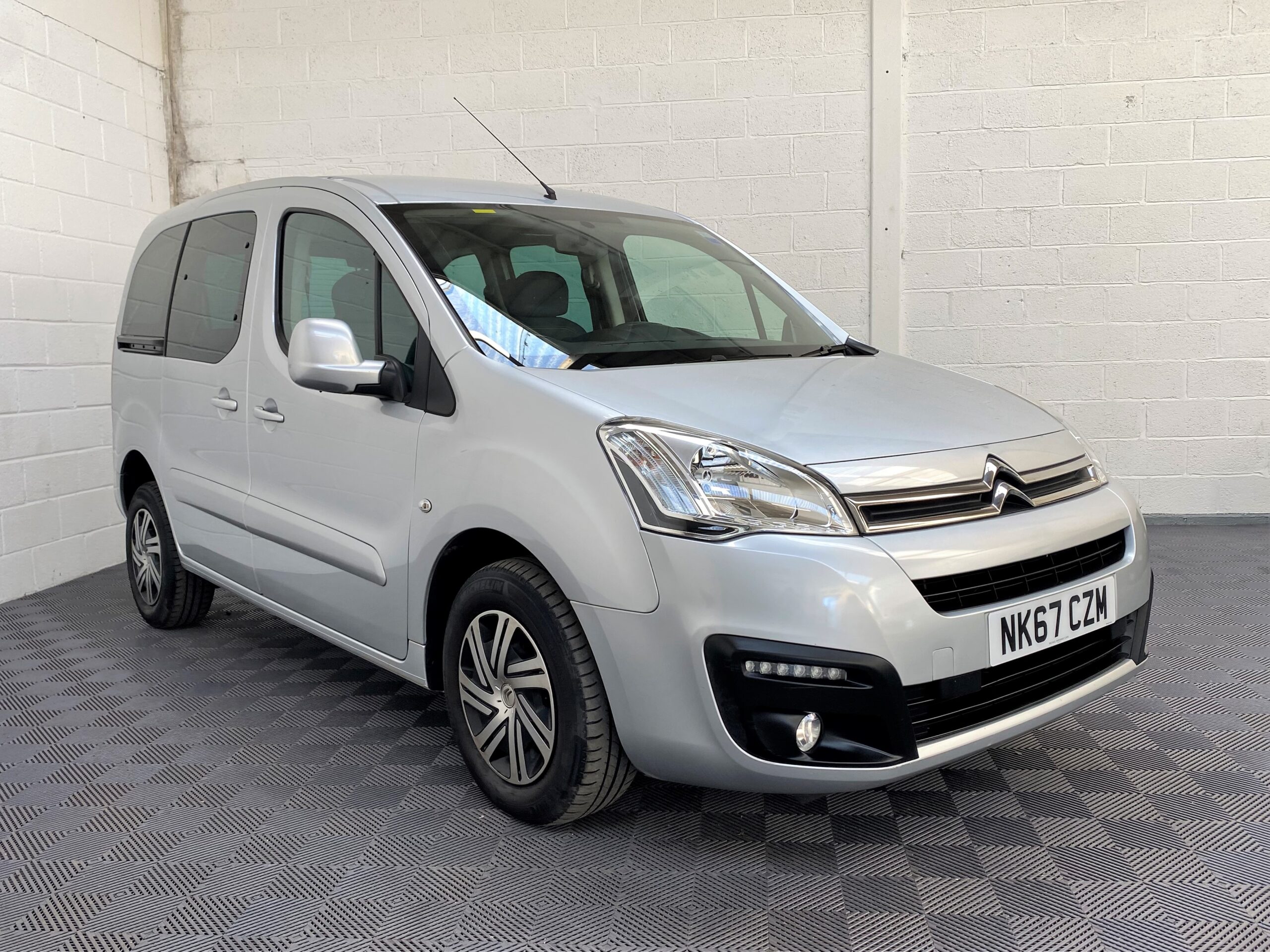 Used Citroen Berlingo WAV Cars For Sale Bristol Wheelchair Accessible Vehicles Used For Sale Somerset Devon Dorset Bath NK67 CZM 15