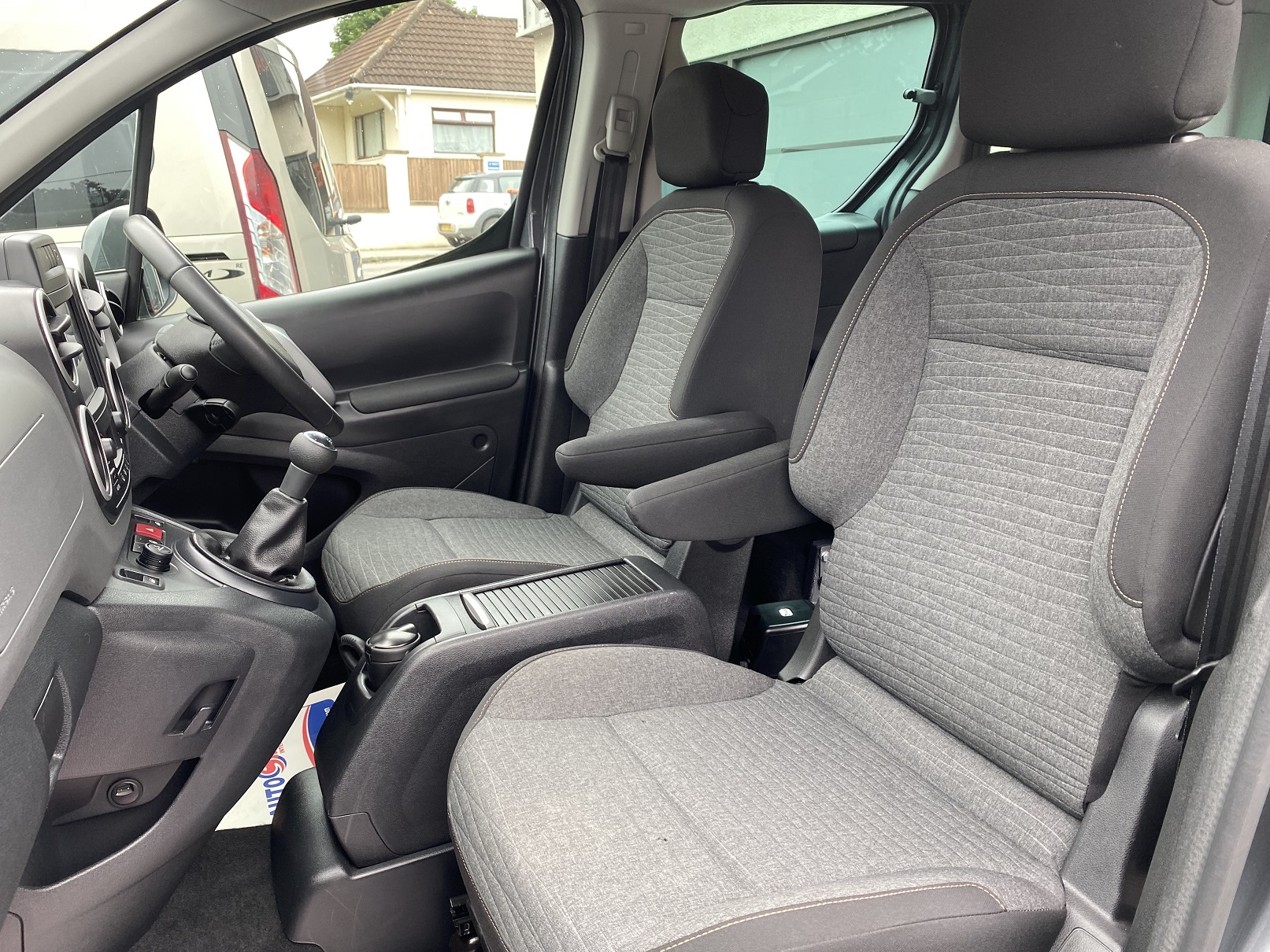 Used WAV Citroen Berlingo Disabled Access WAV Cars For Sale Bristol Wheelchair Accessible Vehicles Used For Sale Somerset Devon Dorset Bath WA68 EYK 14