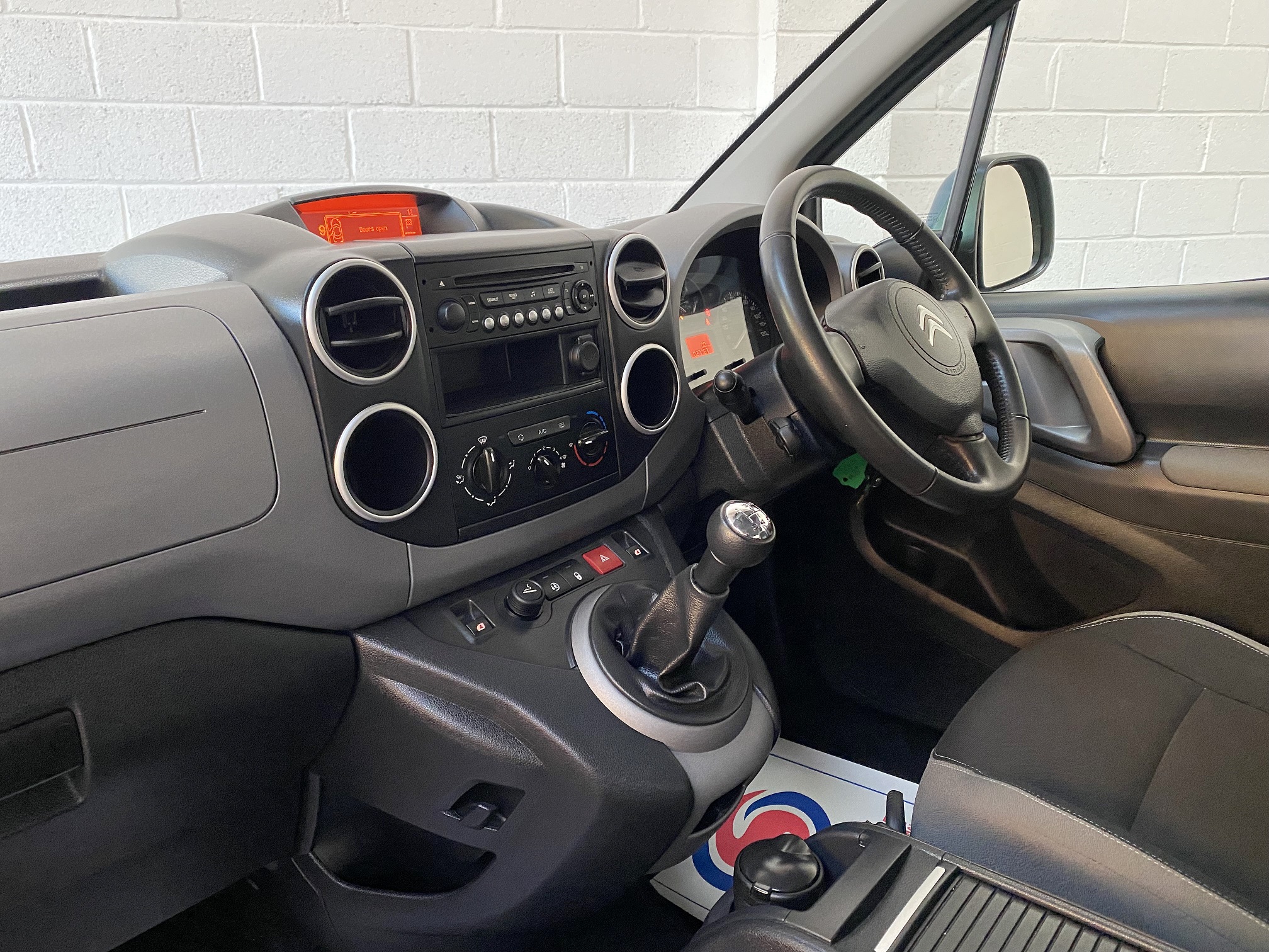 Used Citroen Berlingo WAV Cars For Sale Bristol Wheelchair Accessible Vehicles Used For Sale Somerset Devon Dorset Bath WJ65 FJV 15