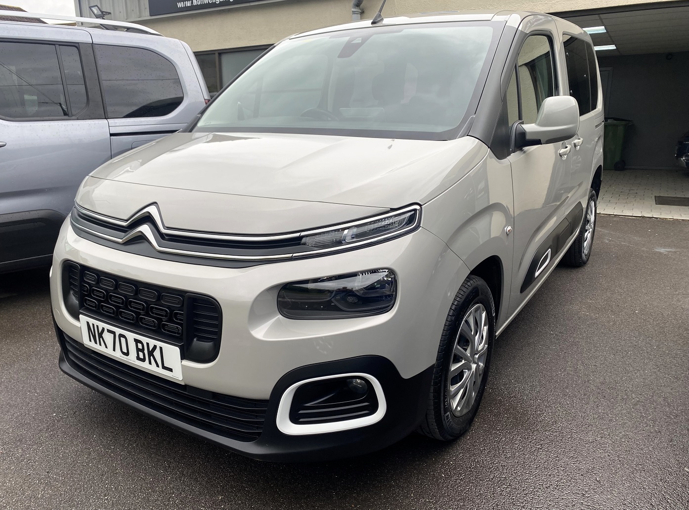 Used WAV Citroen Berlingo Automotive Disabled Access WAV Cars For Sale Bristol Wheelchair Accessible Vehicles Used For Sale Somerset Devon Dorset Bath NK70 BKL 11