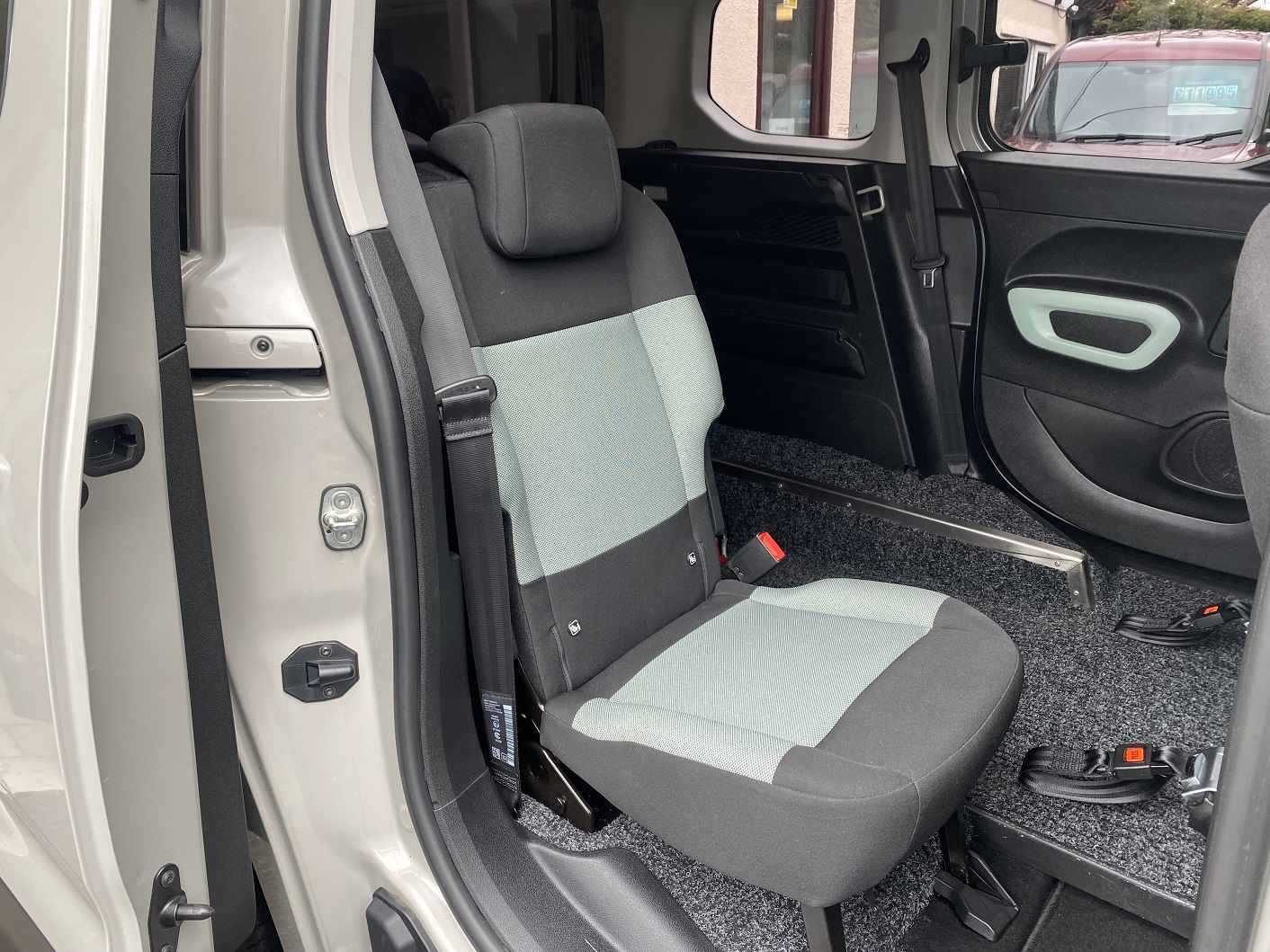 Used WAV Citroen Berlingo Automotive Disabled Access WAV Cars For Sale Bristol Wheelchair Accessible Vehicles Used For Sale Somerset Devon Dorset Bath NK70 BKL 18