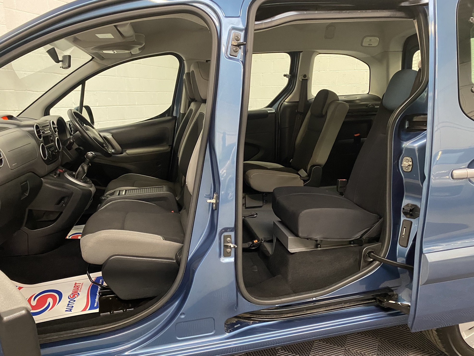 Used Citroen Berlingo WAV Cars For Sale Bristol Wheelchair Accessible Vehicles Used For Sale Somerset Devon Dorset Bath WJ65 FJV 63