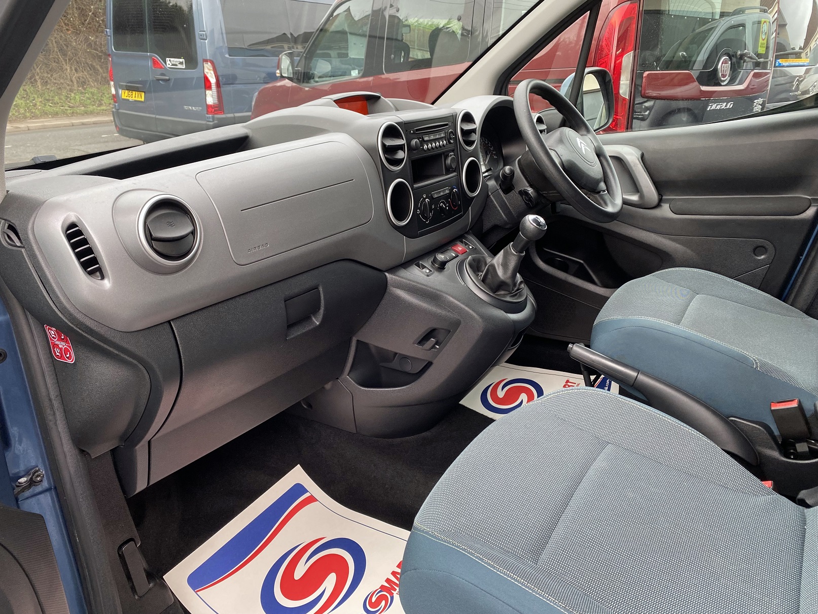 Citroen Berlingo WAv NK68 BNB (1) Used WAV Citroen Berlingo 3 Seat Disabled Access WAV Cars For Sale Bristol Wheelchair Accessible Vehicles Used For Sale Somerset Devon Dorset Bath NK68 BNB 1