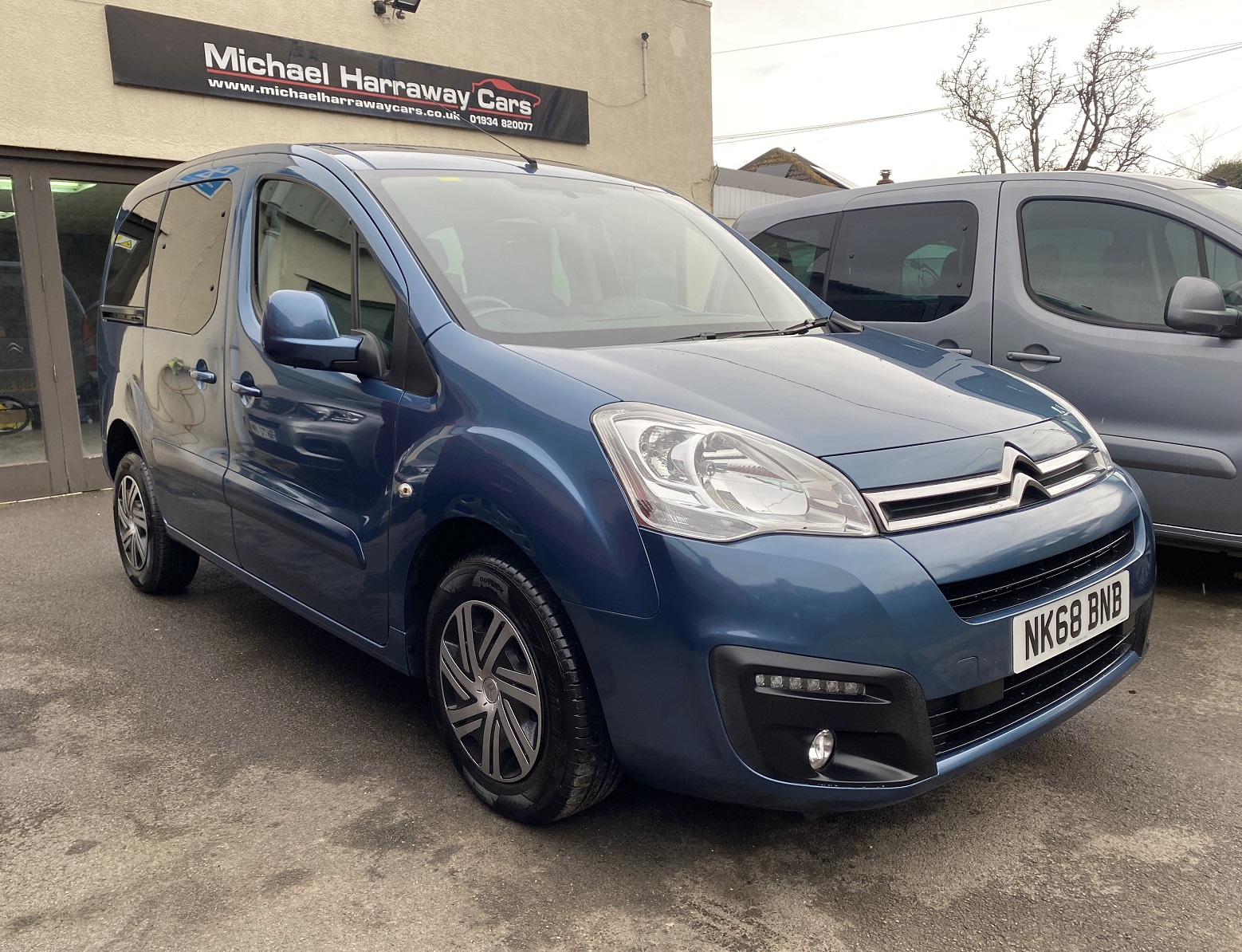 Citroen Berlingo WAv NK68 BNB (14) Used WAV Citroen Berlingo 3 Seat Disabled Access WAV Cars For Sale Bristol Wheelchair Accessible Vehicles Used For Sale Somerset Devon Dorset Bath NK68 BNB 14